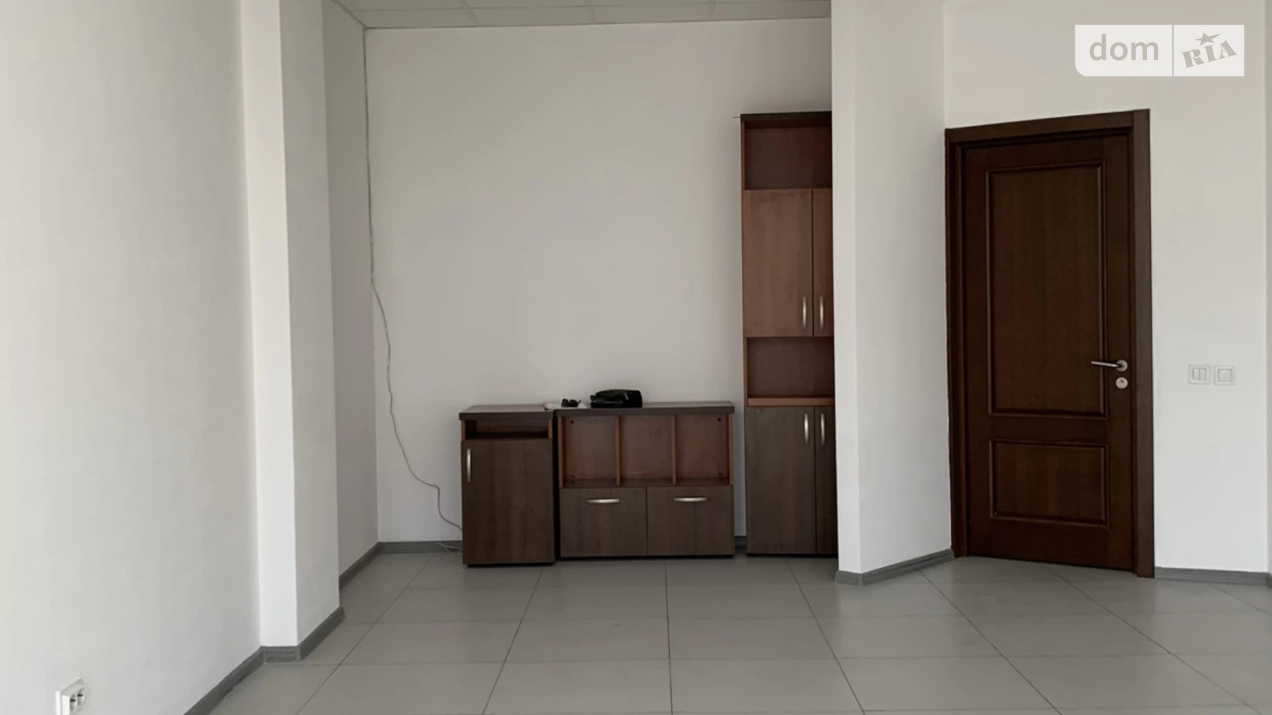 Здається в оренду офіс 32.2 кв. м в бізнес-центрі, цена: 12880 грн - фото 4