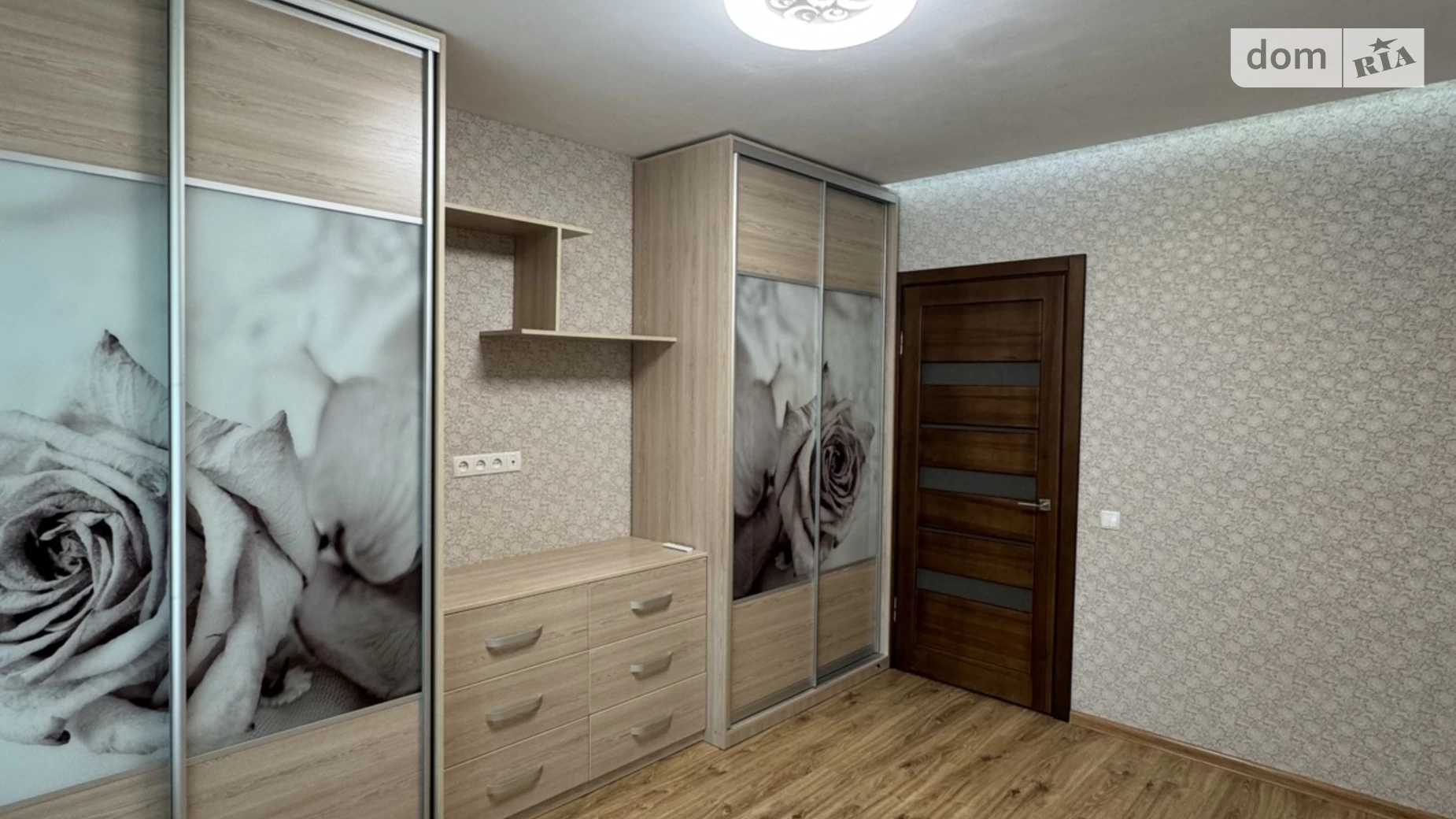 Продается 3-комнатная квартира 62.1 кв. м в Ровно, ул. Фабричная - фото 4