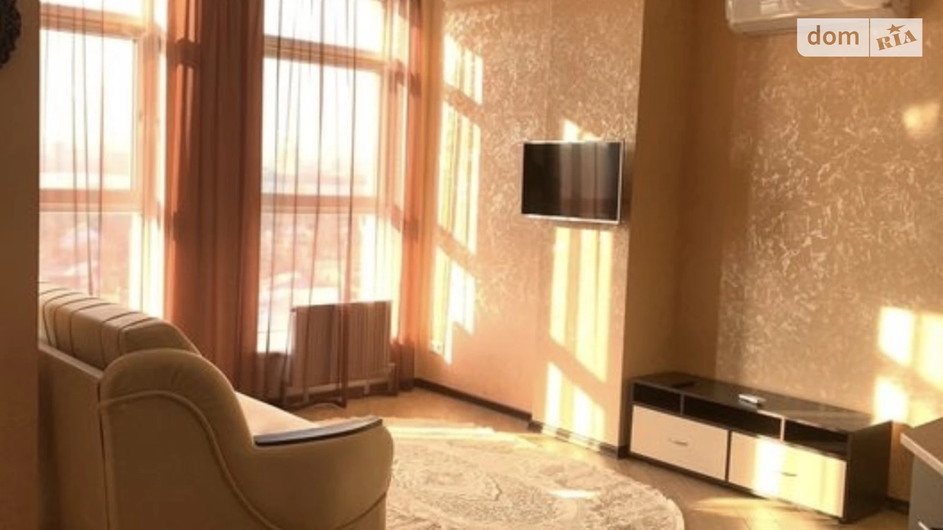 Сдается в аренду 2-комнатная квартира 62 кв. м в Днепре, ул. Луговская, 255 - фото 2