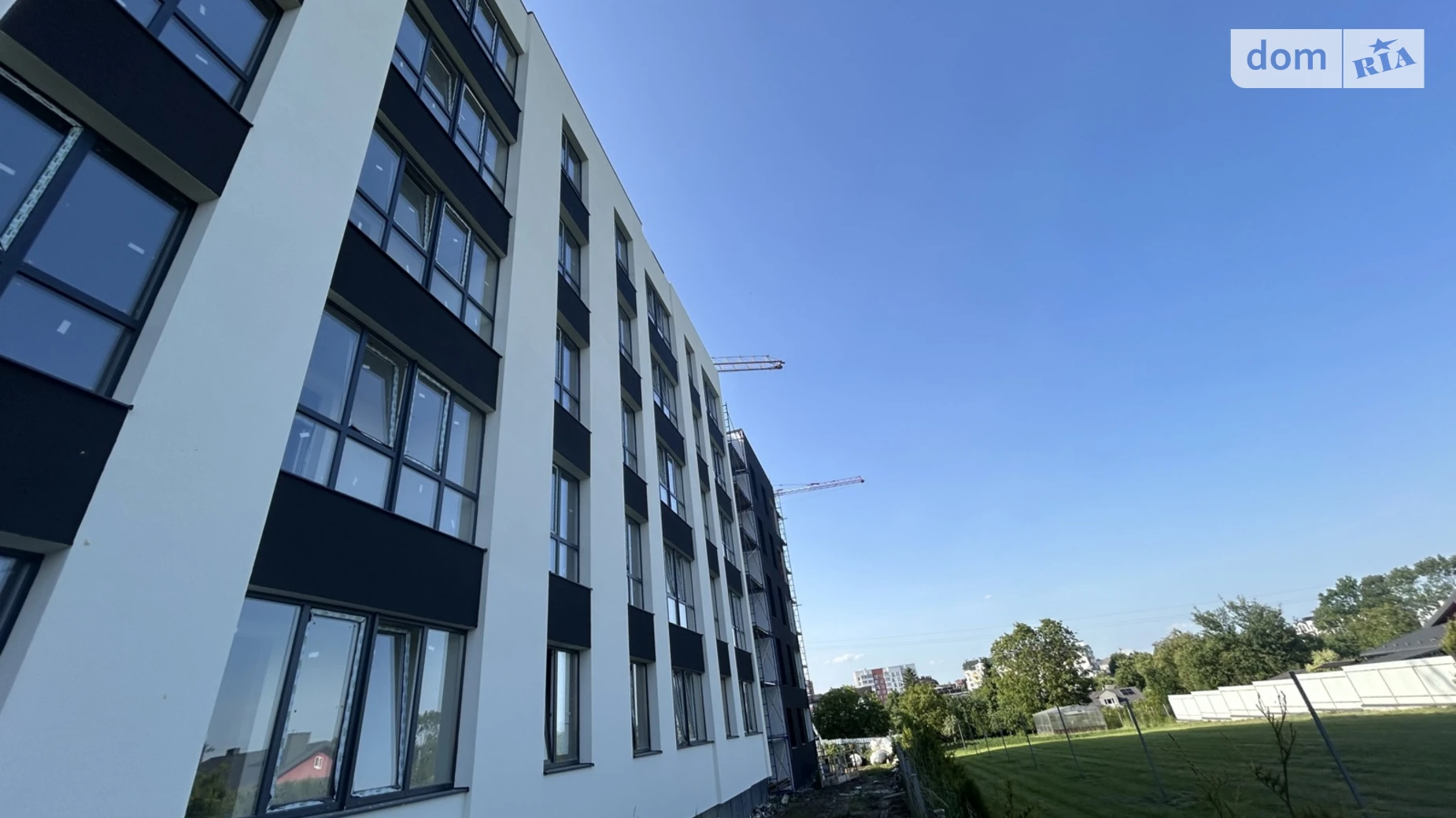 Продается 1-комнатная квартира 42 кв. м в Солонке, ул. Ивана Рубчака, 1 - фото 2