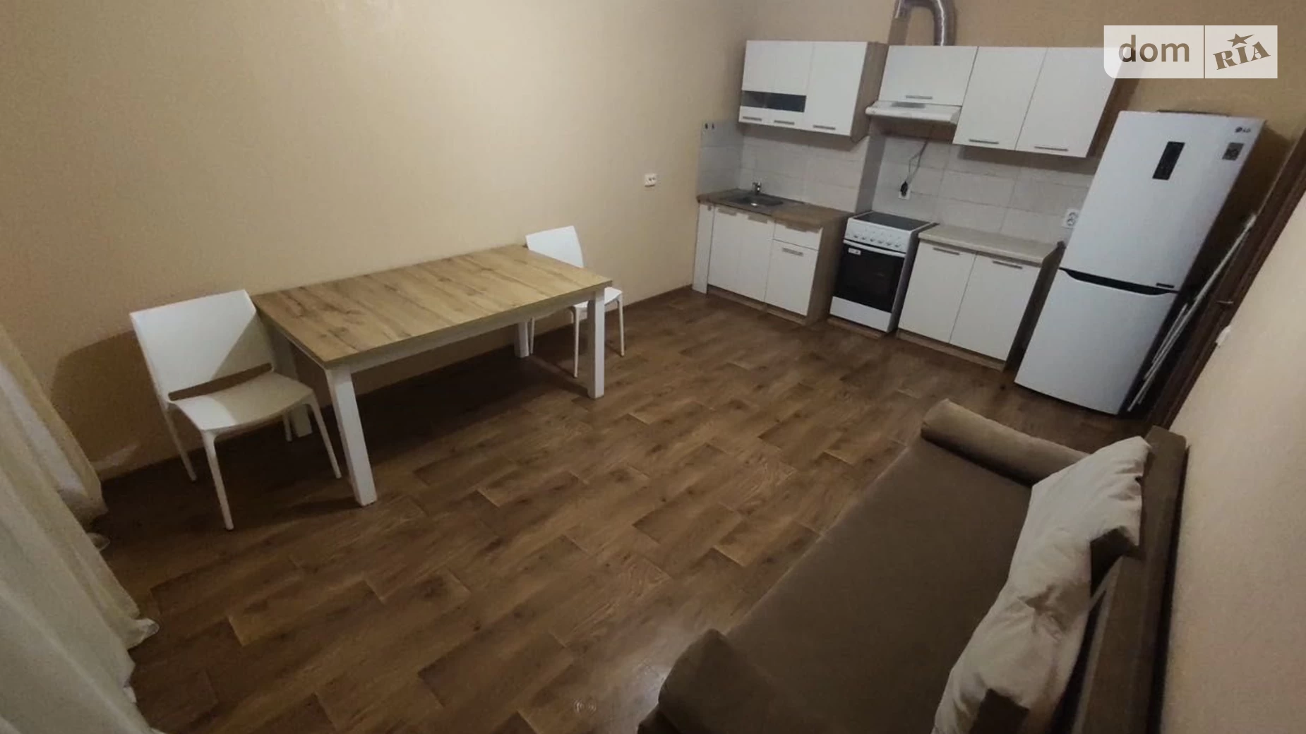 Сдается в аренду 1-комнатная квартира 50 кв. м в Киеве, пер. Балтийский, 3 - фото 2