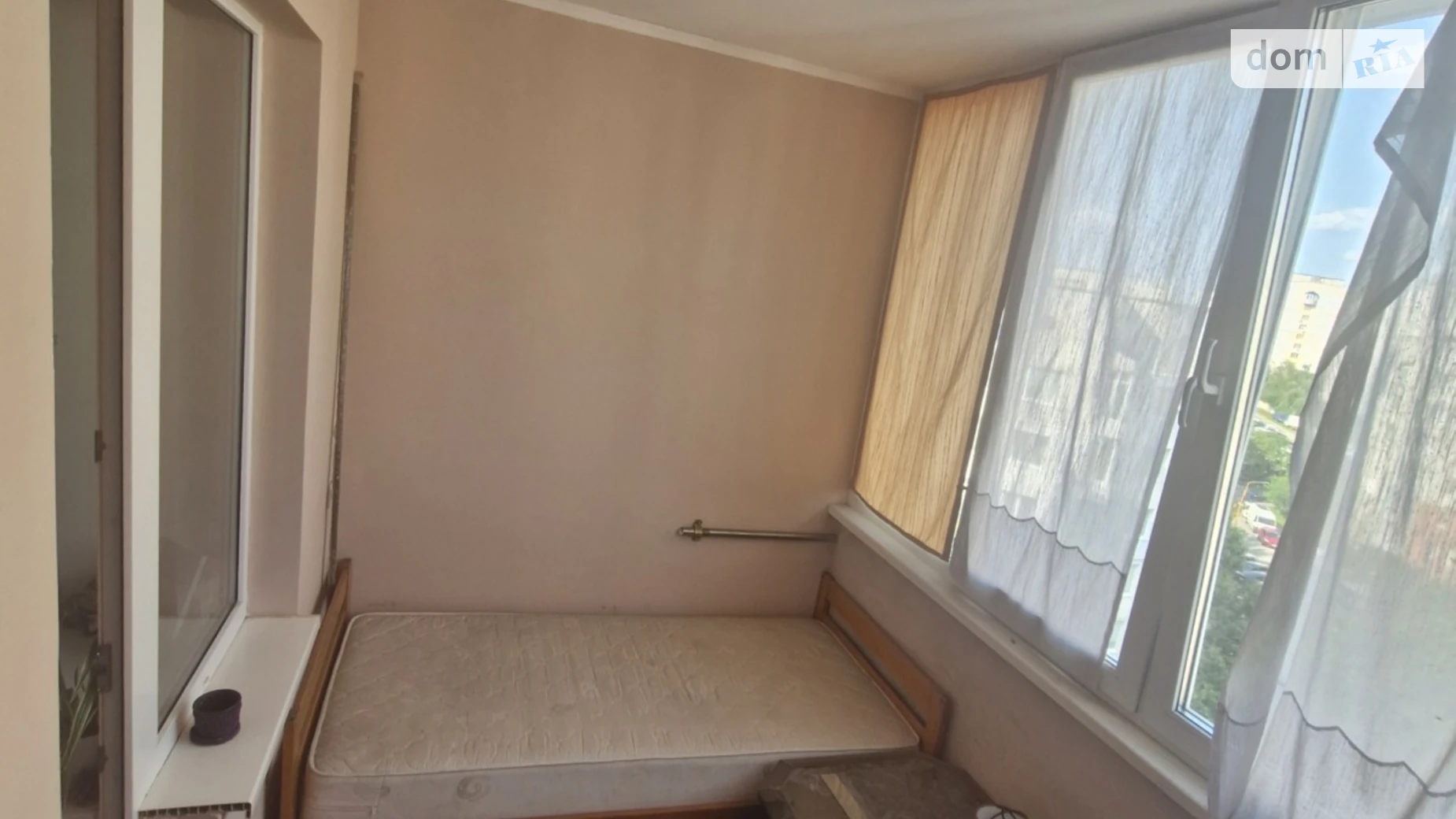 Продается 3-комнатная квартира 73 кв. м в Виннице, ул. Академика Ющенка, 12 - фото 2