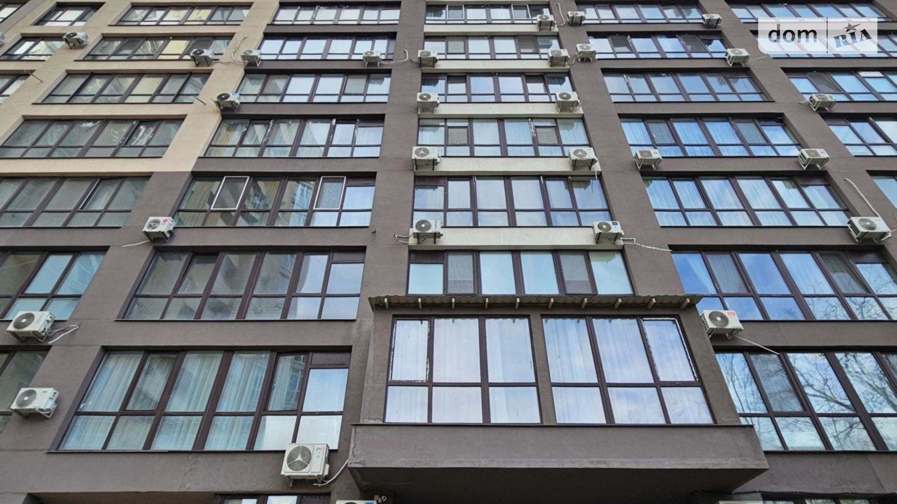 Продается 1-комнатная квартира 72.8 кв. м в Днепре, ул. Мандрыковская, 51Л корпус 3 - фото 2