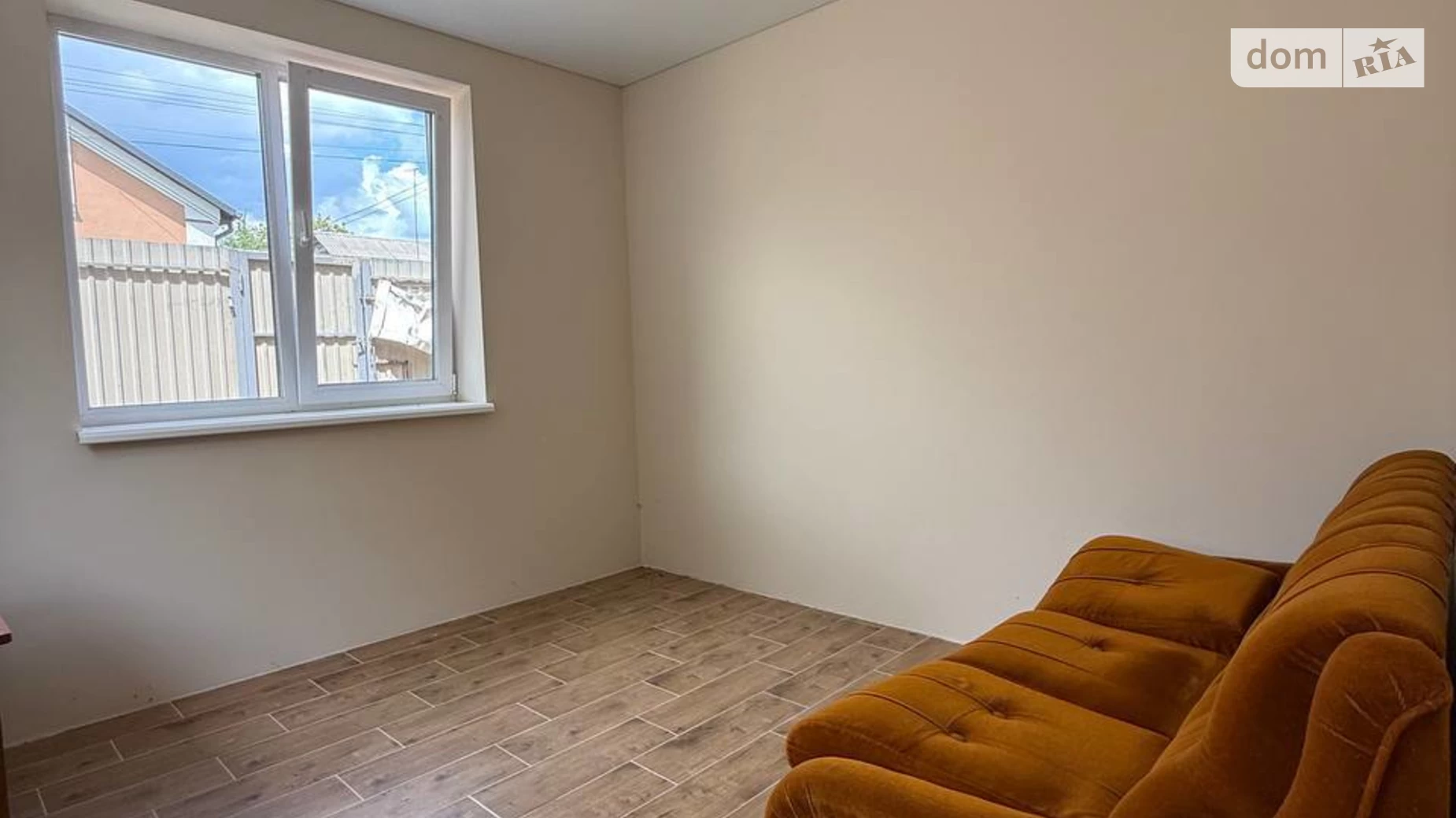 Продается дом на 2 этажа 190 кв. м с бассейном, цена: 105000 $ - фото 3