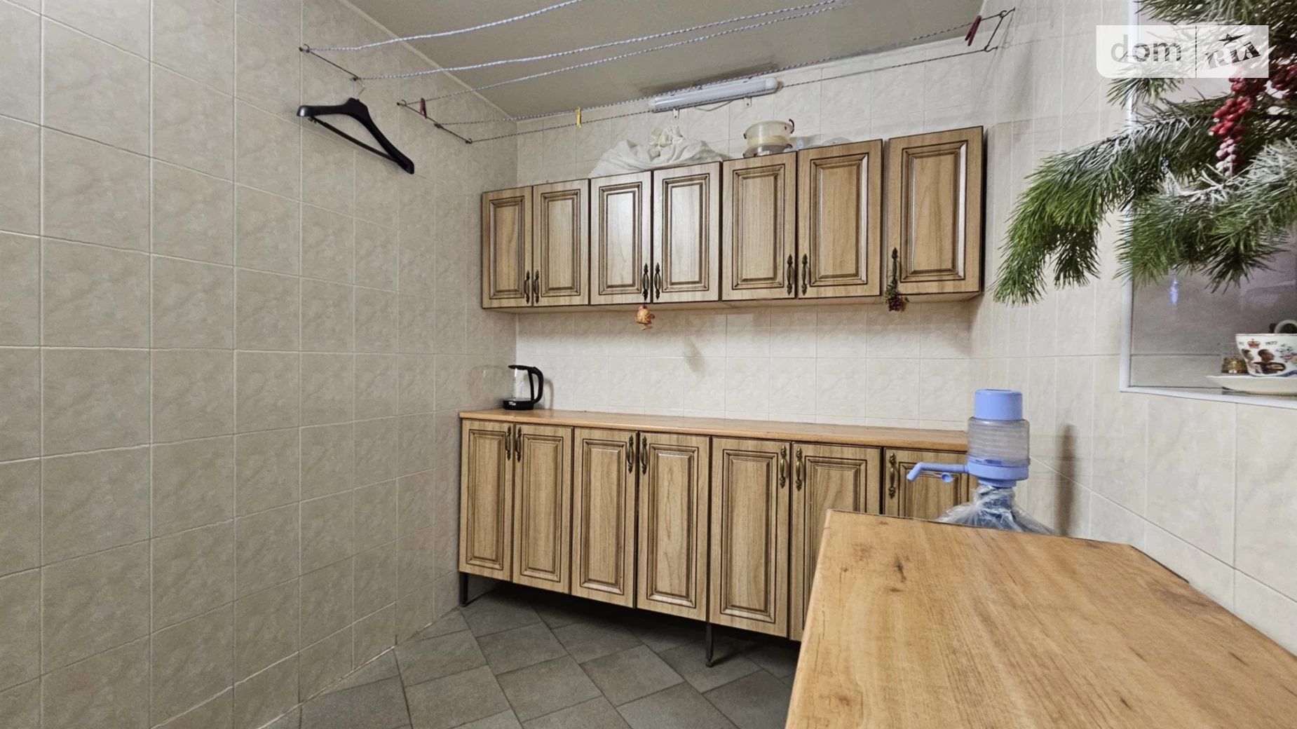 Продається одноповерховий будинок 202 кв. м з каміном, цена: 149000 $ - фото 2