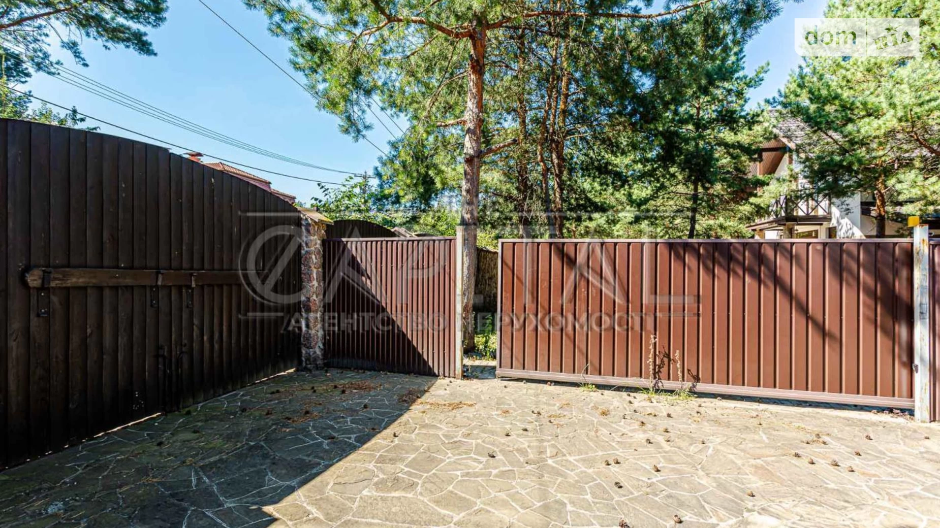 Продается дом на 2 этажа 314 кв. м с садом, цена: 450000 $ - фото 4