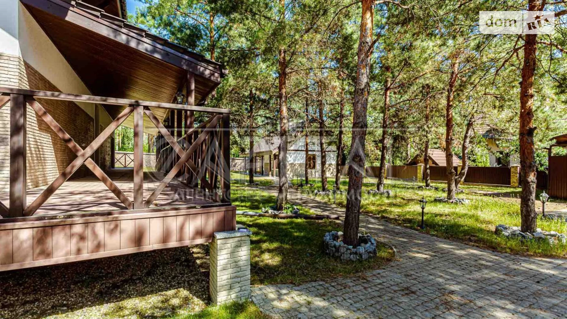 Продается дом на 2 этажа 314 кв. м с садом, цена: 450000 $ - фото 3