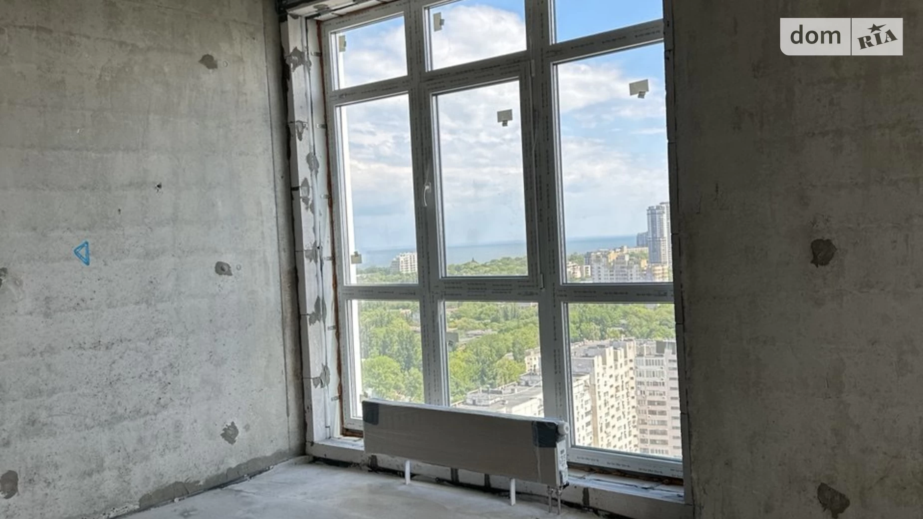 Продается 3-комнатная квартира 101.3 кв. м в Одессе, просп. Гагарина, 19А - фото 3