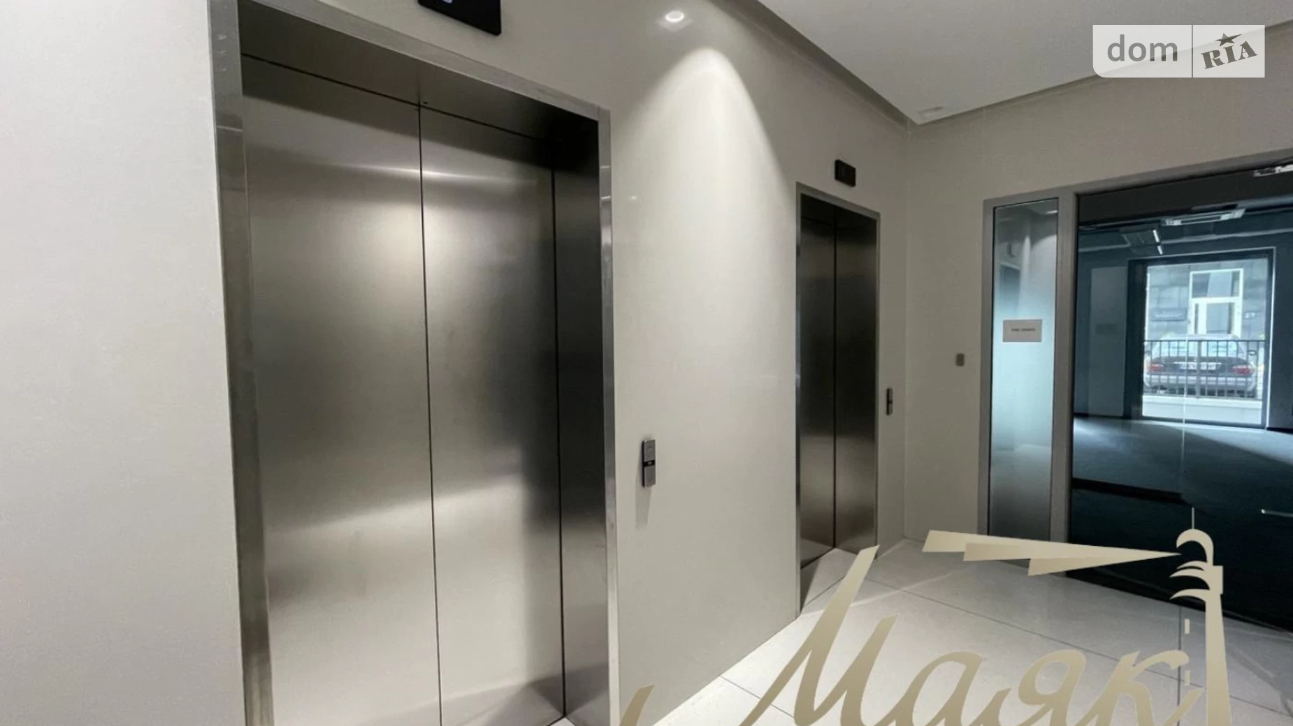 Сдается в аренду офис 370.5 кв. м в бизнес-центре, цена: 8896 $ - фото 4