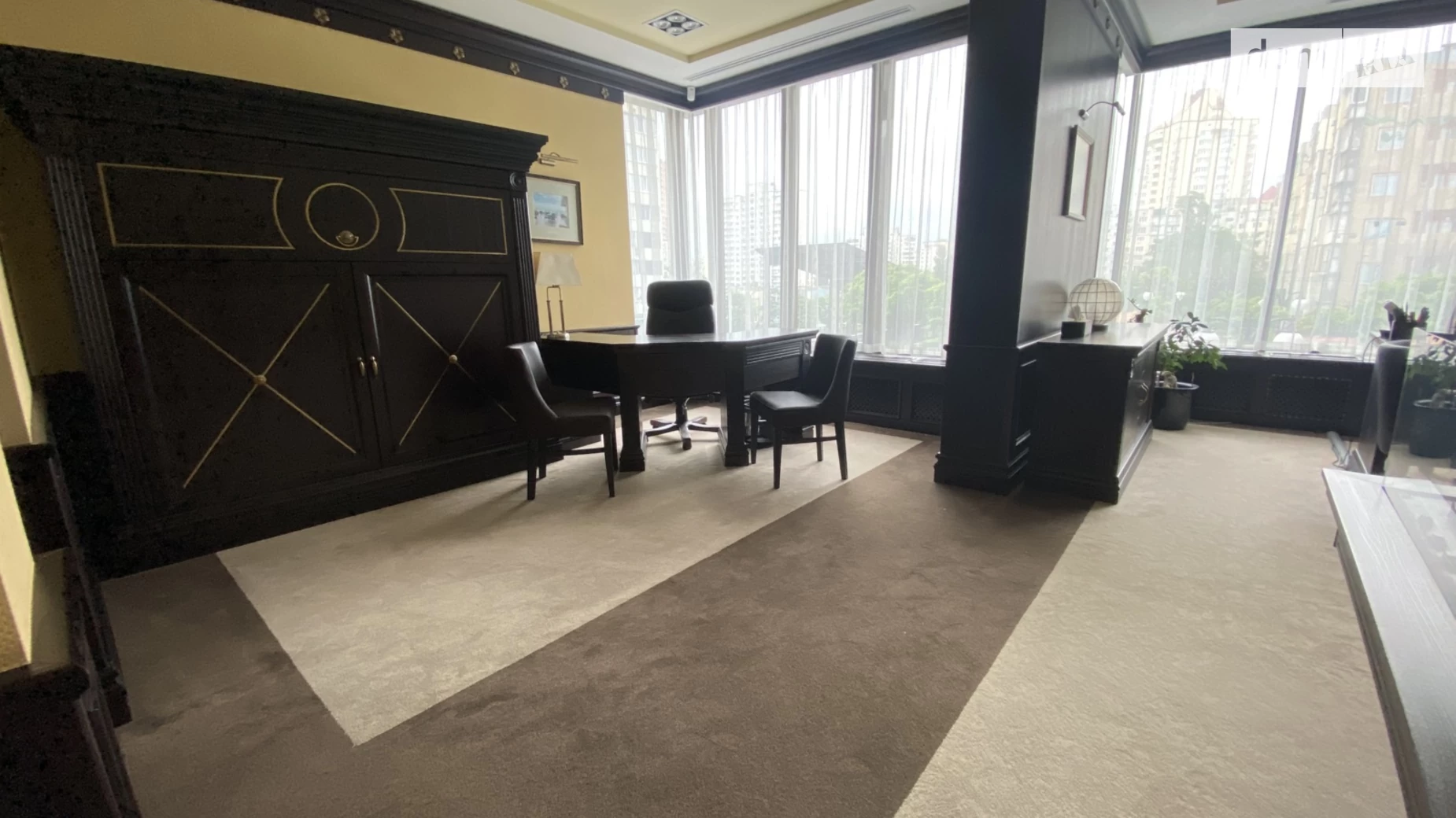 Продается офис 120 кв. м в бизнес-центре, цена: 420000 $ - фото 3