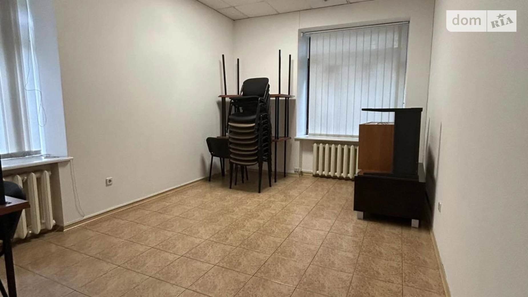 Сдается в аренду офис 123.4 кв. м в бизнес-центре, цена: 35000 грн - фото 3