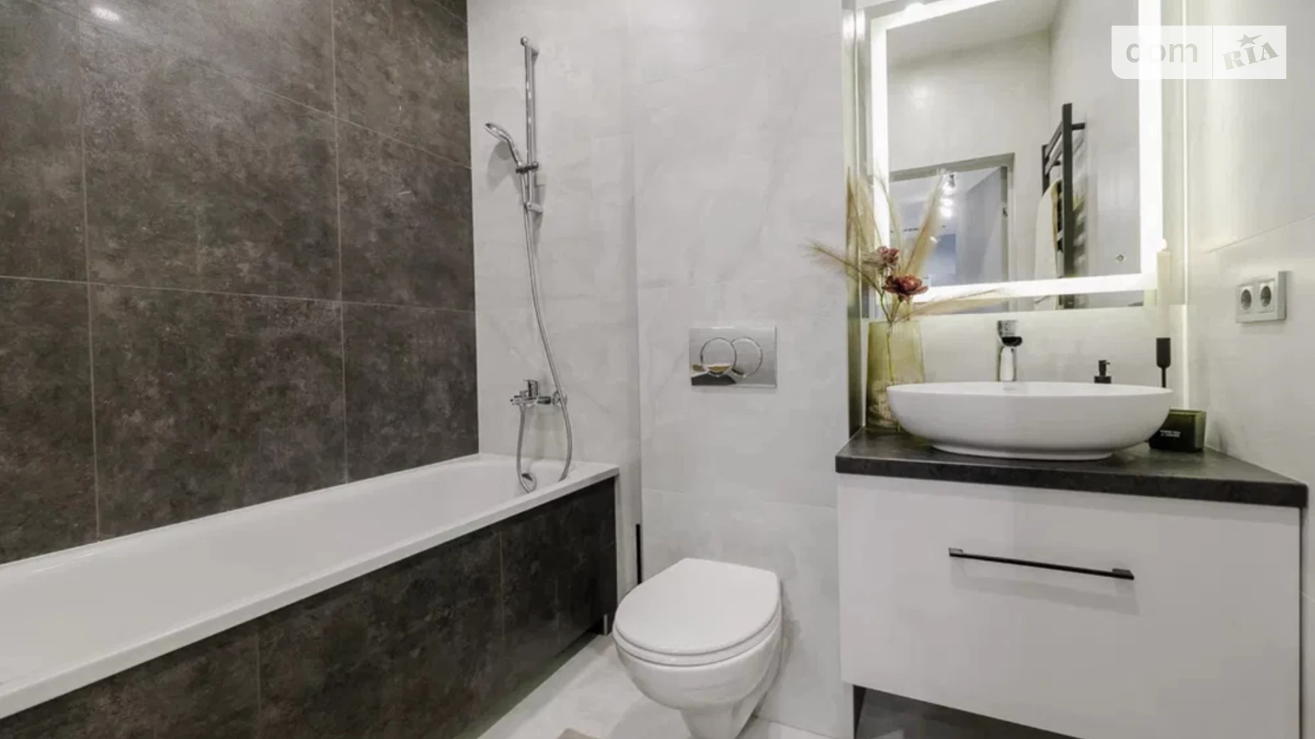 Продается 2-комнатная квартира 66 кв. м в, цена: 150000 $ - фото 4