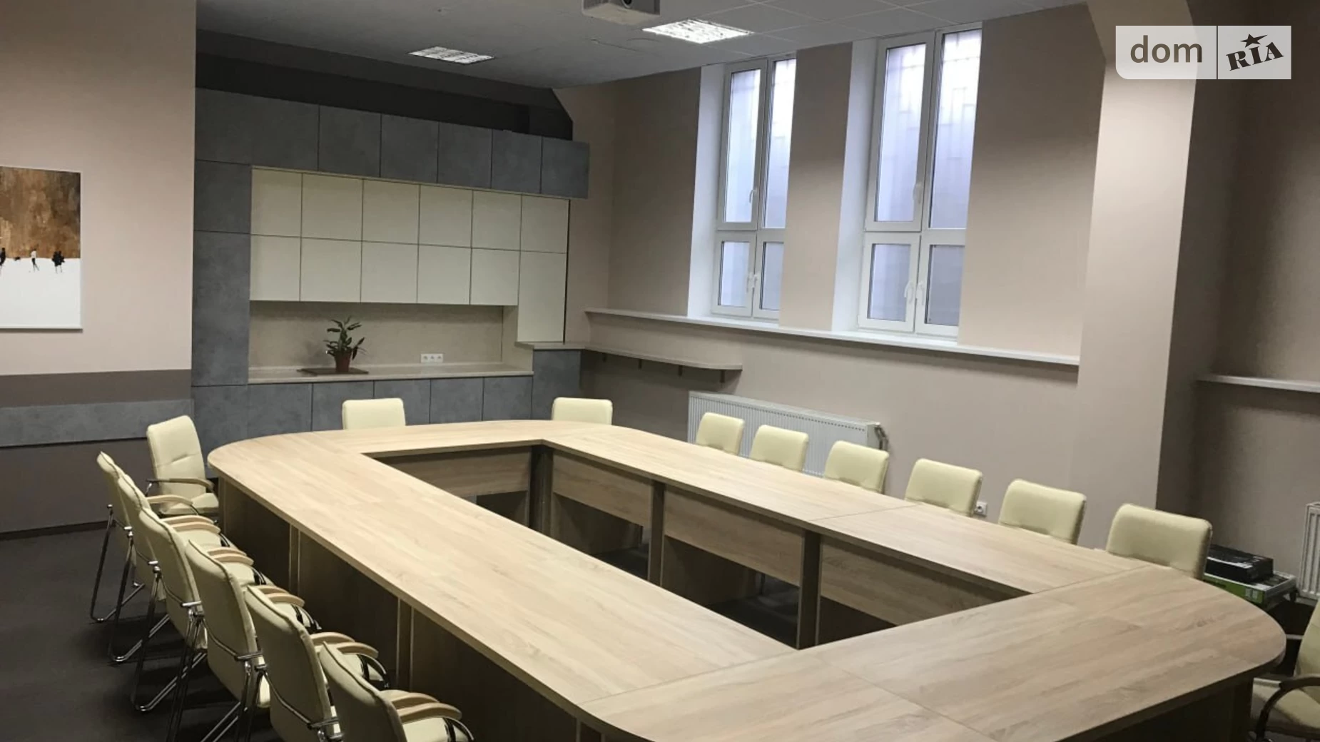 Сдается в аренду офис 1 кв. м в бизнес-центре, цена: 190 грн - фото 3