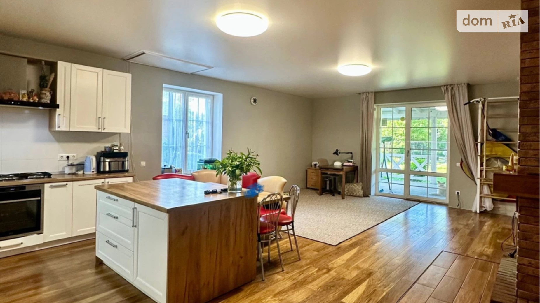 Продается одноэтажный дом 132 кв. м с камином, цена: 210000 $ - фото 5