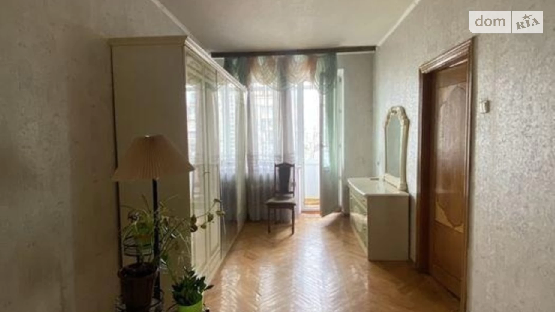 Продается 1-комнатная квартира 100 кв. м в Киеве, просп. Берестейский(Победы), 1 - фото 4