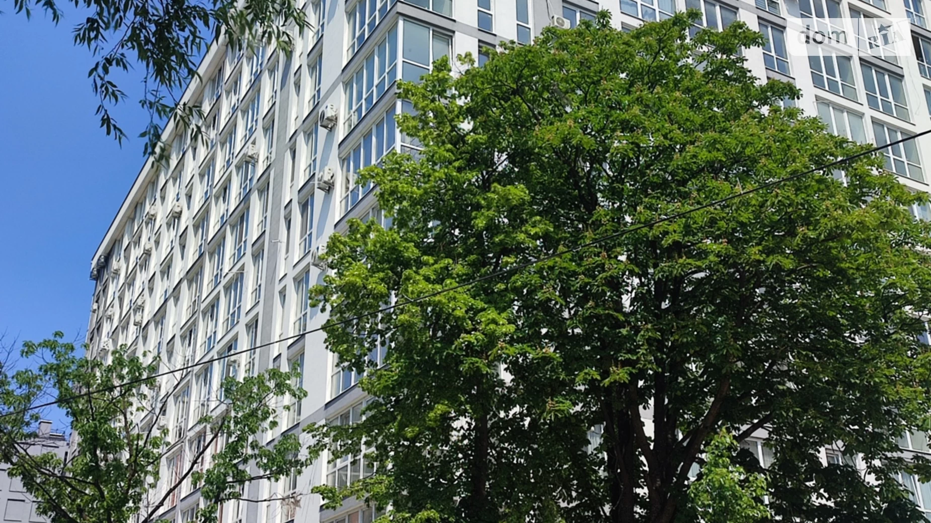 Продается 1-комнатная квартира 60 кв. м в Львове, ул. Тернопольская, 46 - фото 2
