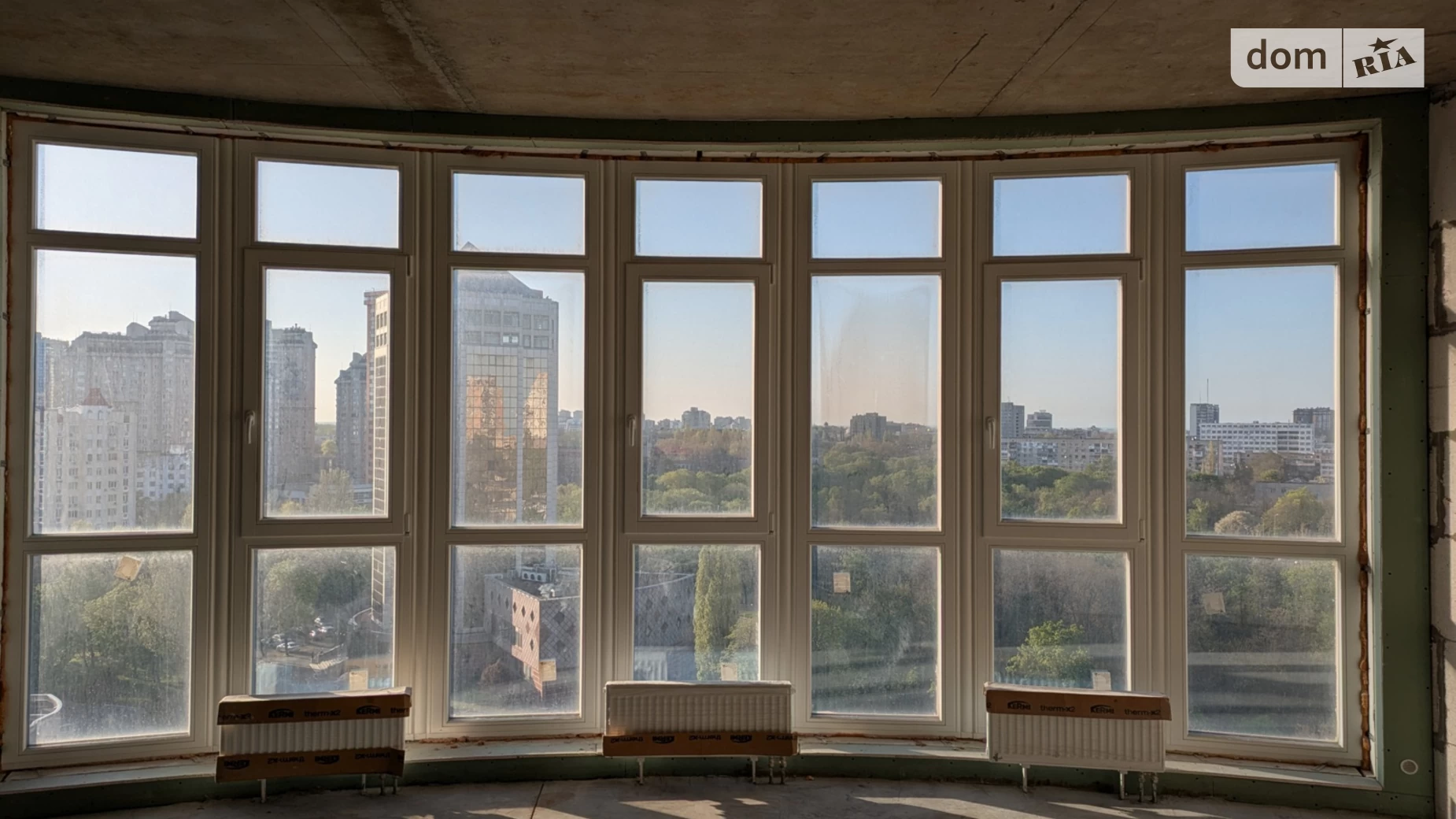 Продается 1-комнатная квартира 47 кв. м в Одессе, просп. Гагарина, 19Б - фото 3