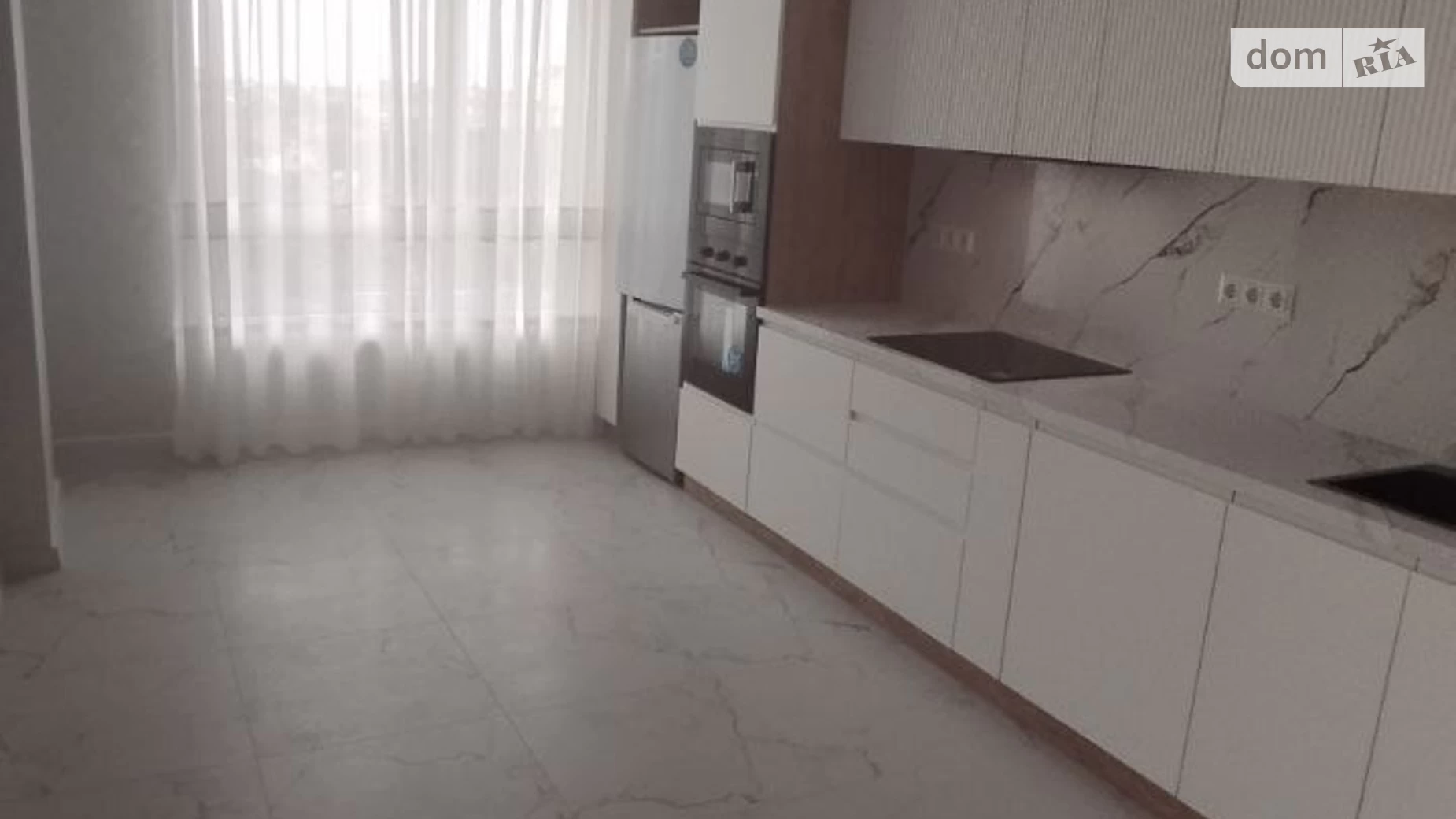 Продається 1-кімнатна квартира 46 кв. м у Івано-Франківську, вул. Хмельницького Богдана, 223а - фото 2