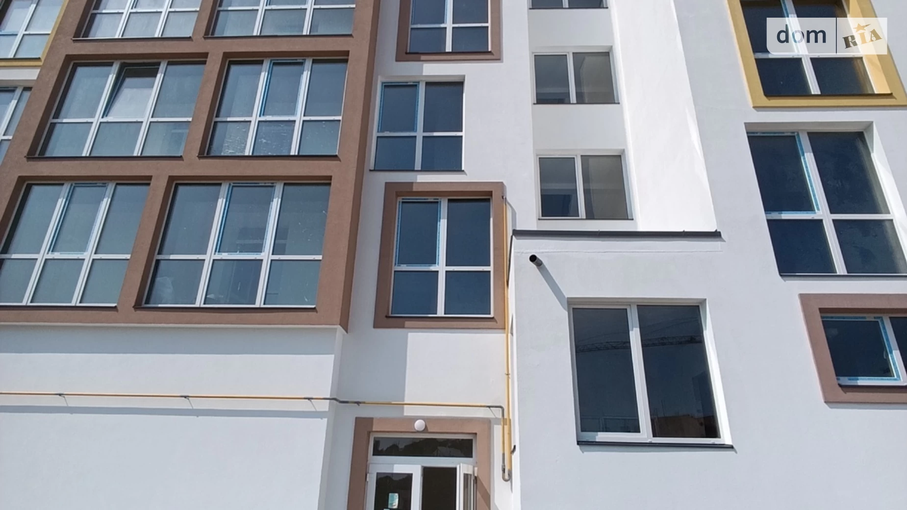 Продается 1-комнатная квартира 50 кв. м в Львове, ул. Камышовая, 11 - фото 3