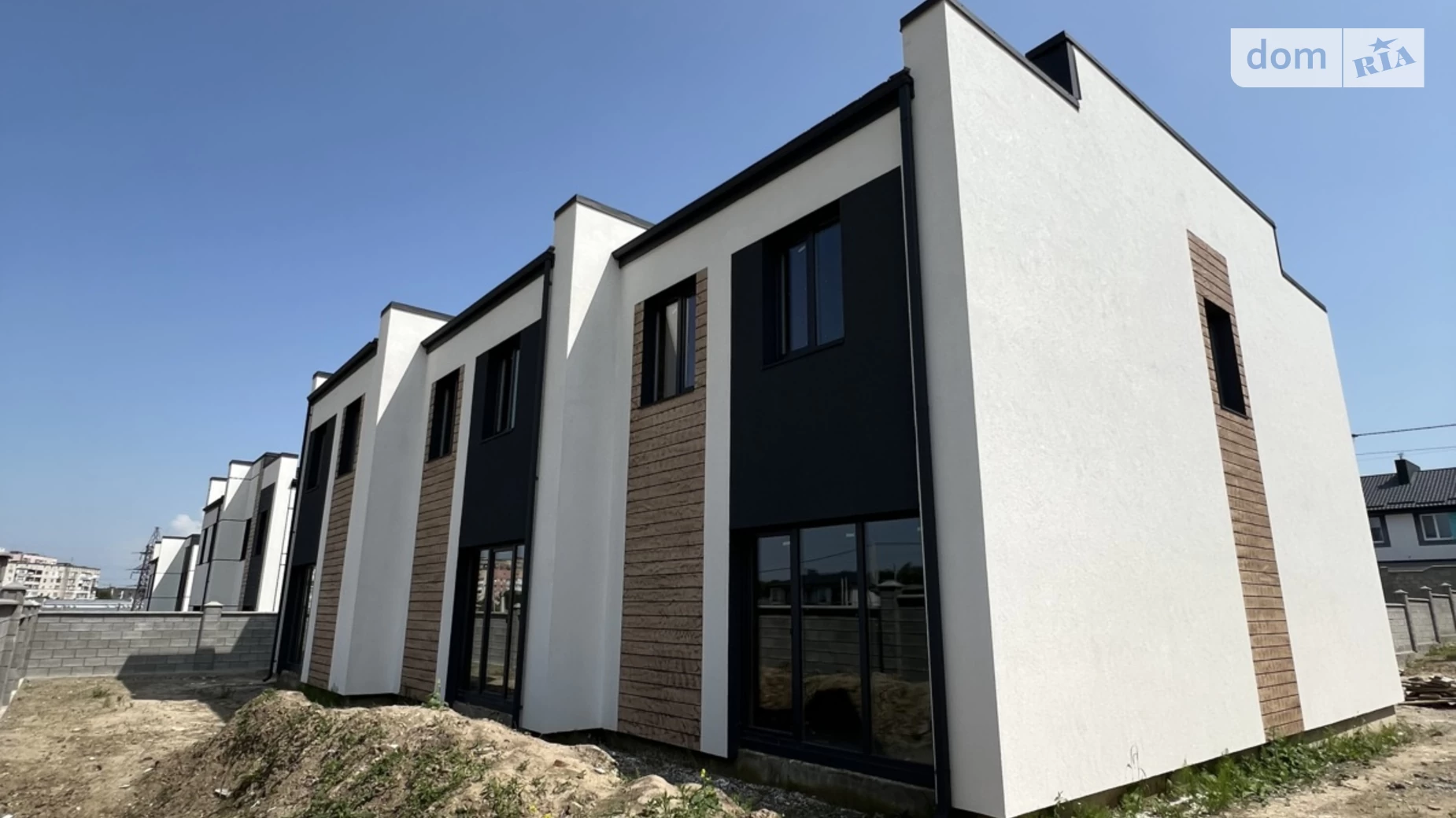 ул. Кулика и Гудачека(Макарова) Авторынок Ровно, цена: 63000 $ - фото 3