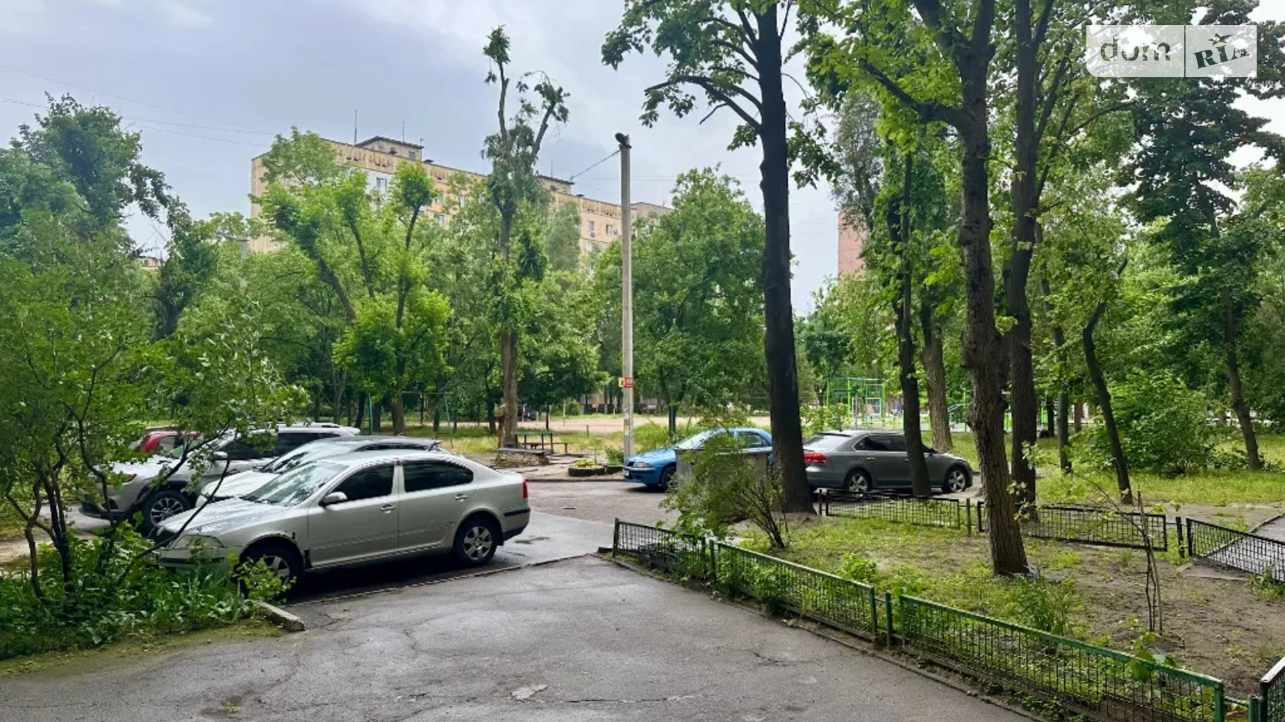 Продается 2-комнатная квартира 54 кв. м в Днепре, ул. Янтарная, 81/1 - фото 2