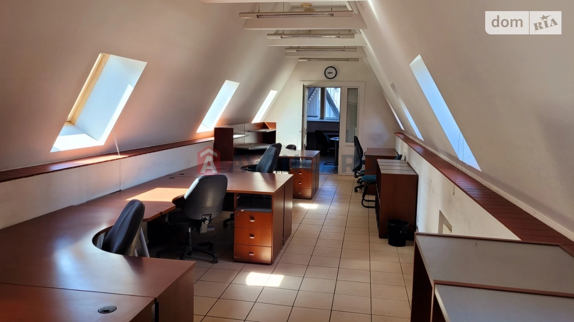 Продається офіс 84 кв. м в бізнес-центрі, цена: 118000 $ - фото 5