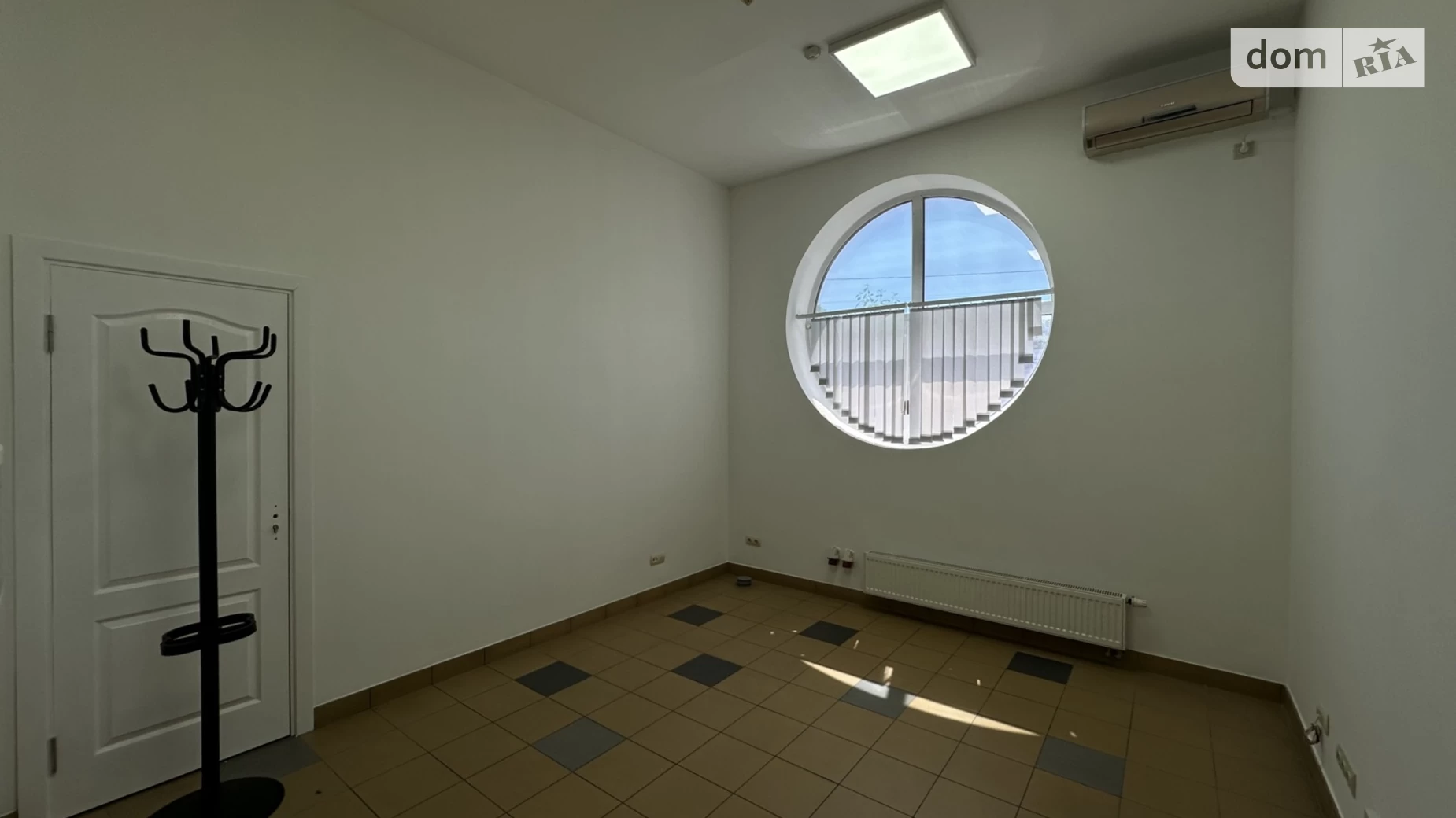 Здається в оренду офіс 18 кв. м в бізнес-центрі, цена: 8500 грн - фото 3