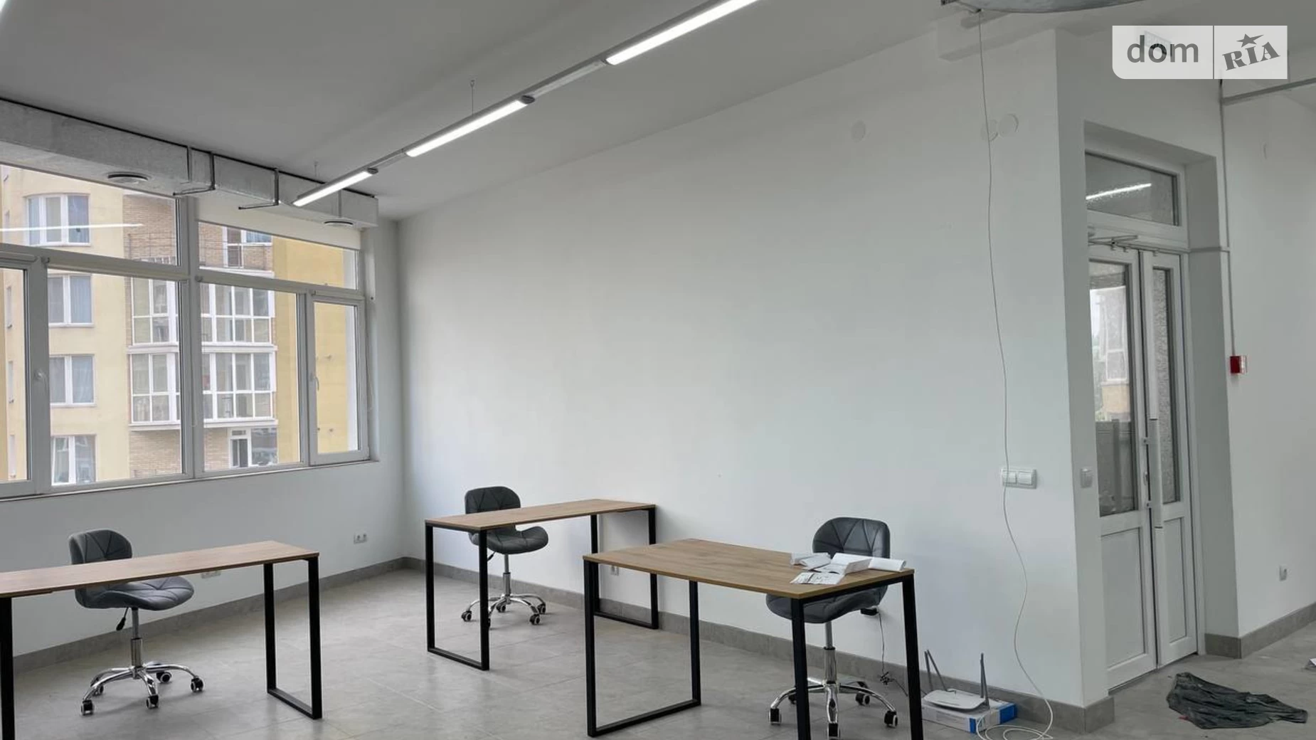 Сдается в аренду офис 153 кв. м в бизнес-центре, цена: 22950 грн - фото 5