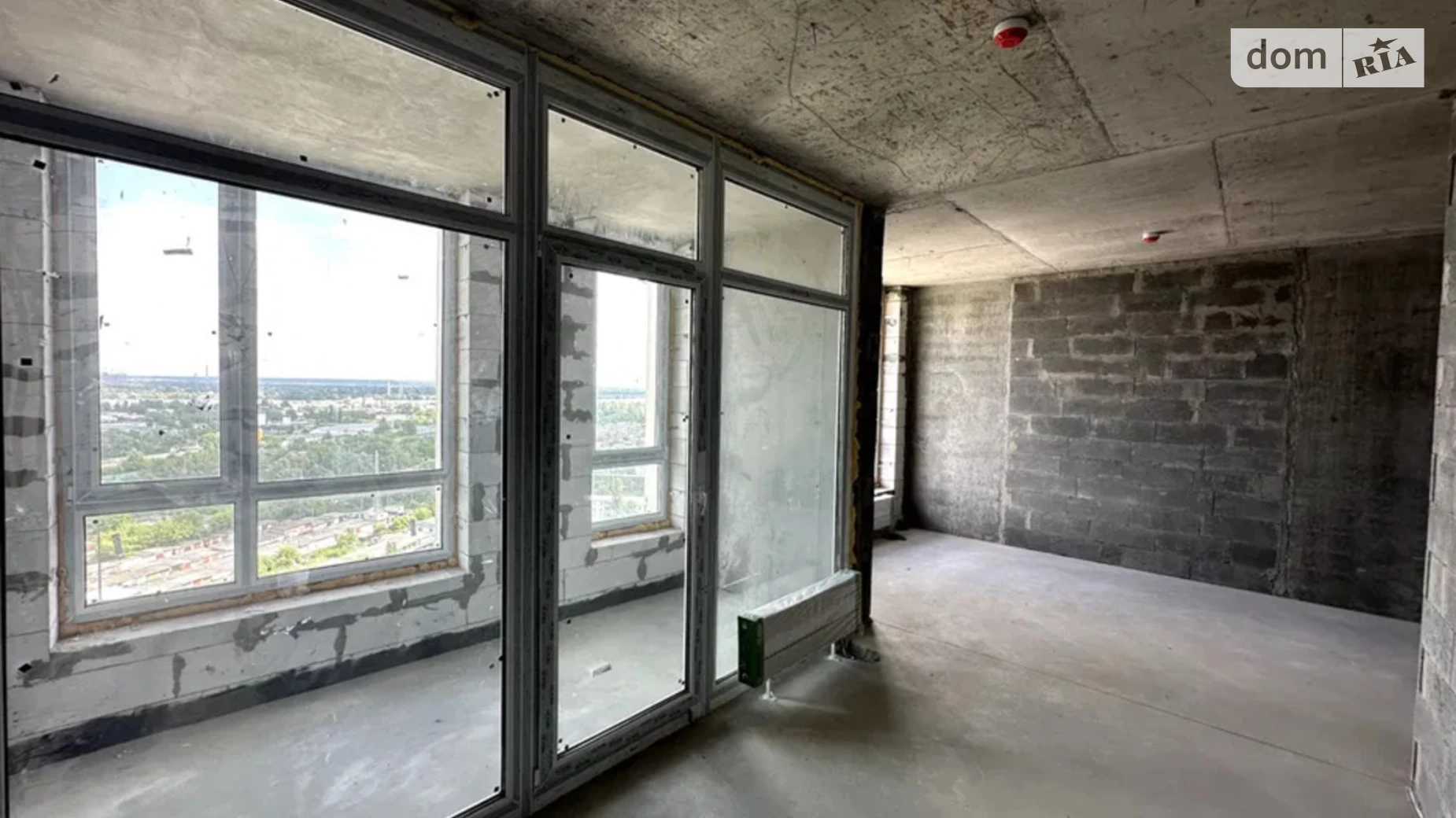 Продается 2-комнатная квартира 72 кв. м в Киеве, Столичное шоссе, 1Б - фото 2