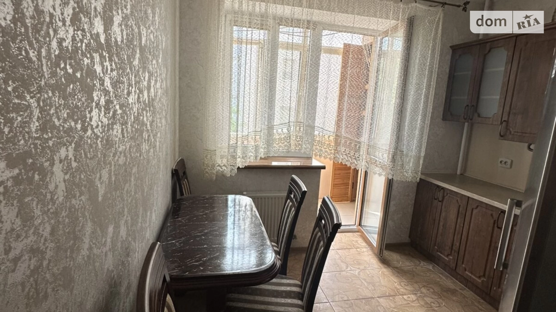 Продається 1-кімнатна квартира 38 кв. м у Рівному, цена: 57000 $ - фото 2