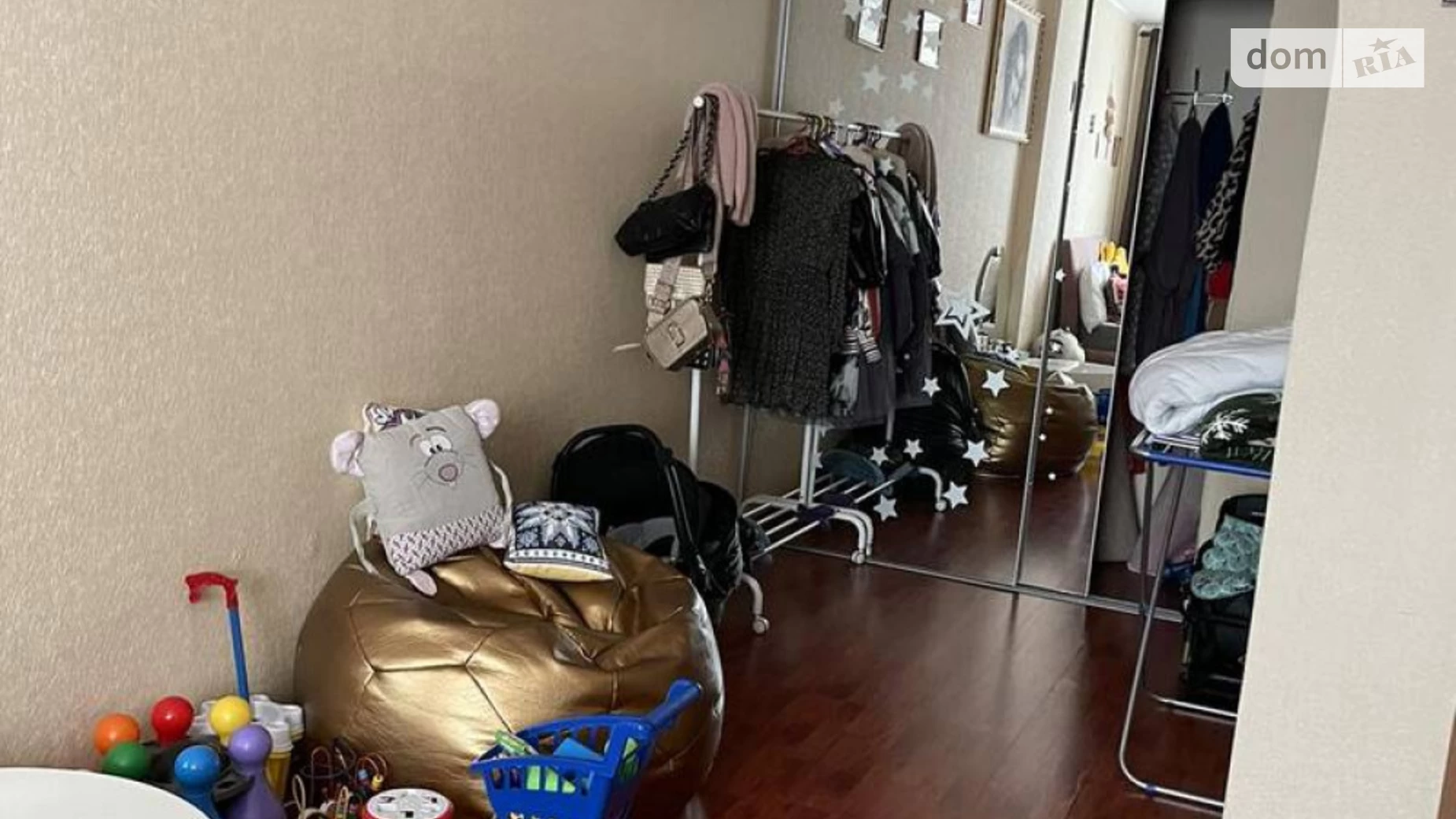 Продается 1-комнатная квартира 52 кв. м в Одессе, мас. Радужный, 1 - фото 3