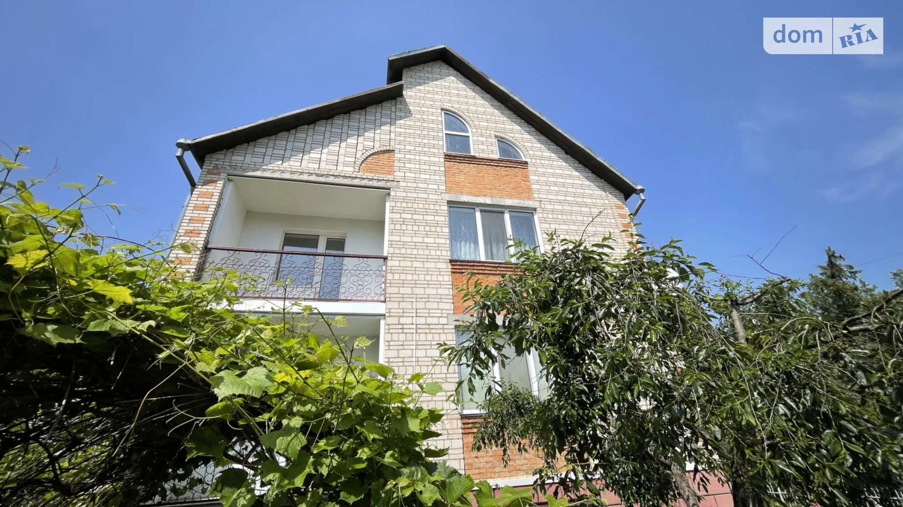 Продается дом на 2 этажа 180 кв. м с камином, цена: 190000 $ - фото 2