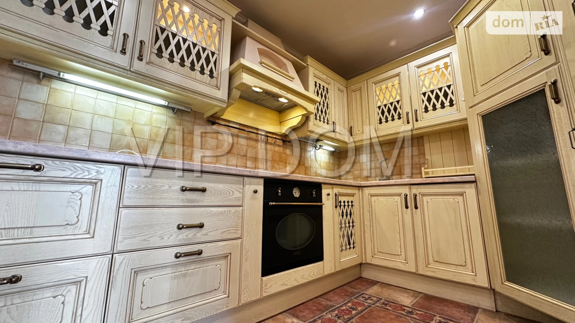 Продается 2-комнатная квартира 98.7 кв. м в Одессе, ул. Одесской громады(Авдеева-Черноморского) - фото 2