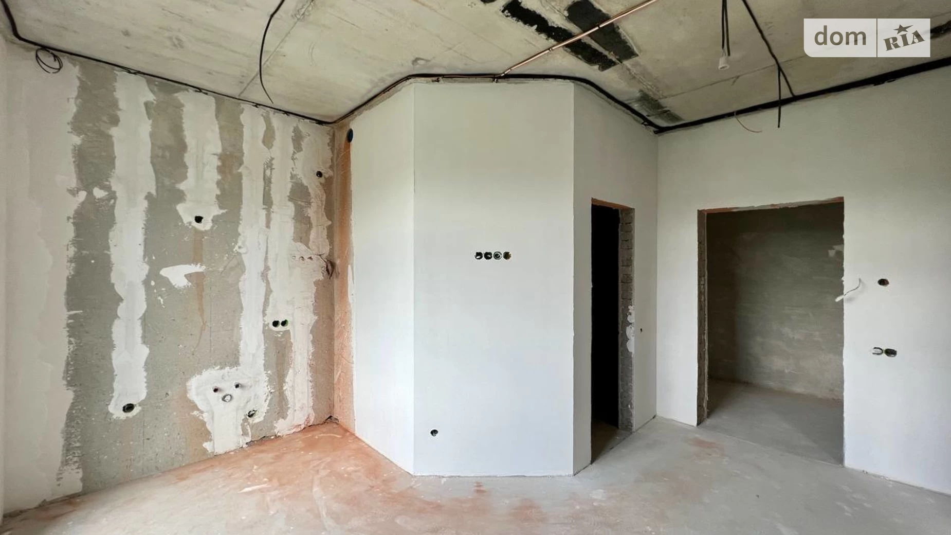 Продается объект сферы услуг 33.16 кв. м в 5-этажном здании, цена: 88869 $ - фото 3