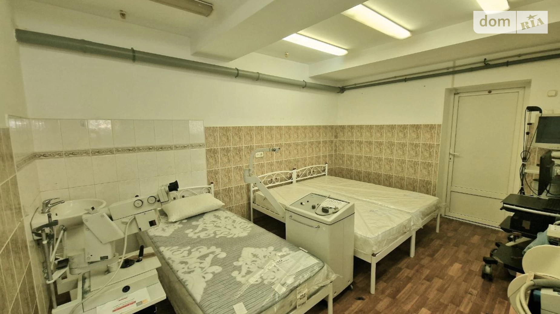 Здається в оренду приміщення вільного призначення 50 кв. м в 1-поверховій будівлі, цена: 12000 грн - фото 3