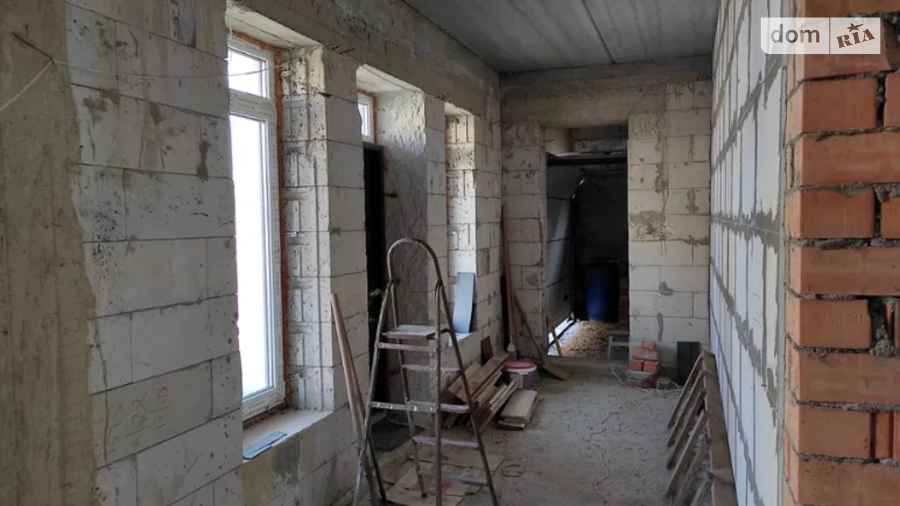 Продается дом на 2 этажа 230 кв. м с террасой, цена: 117000 $ - фото 4