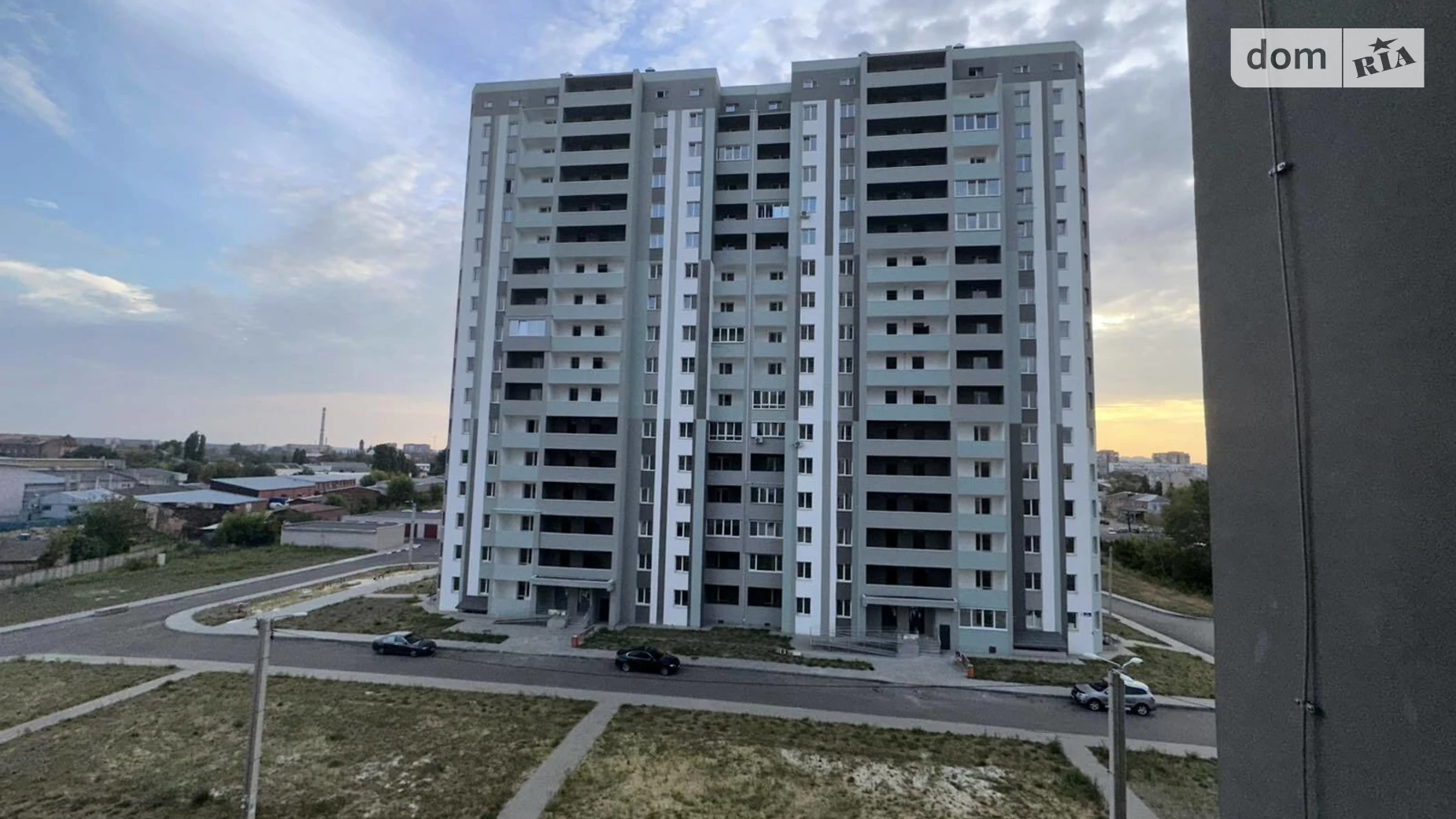Продається 1-кімнатна квартира 46 кв. м у Харкові, вул. Заливна, 12 - фото 2