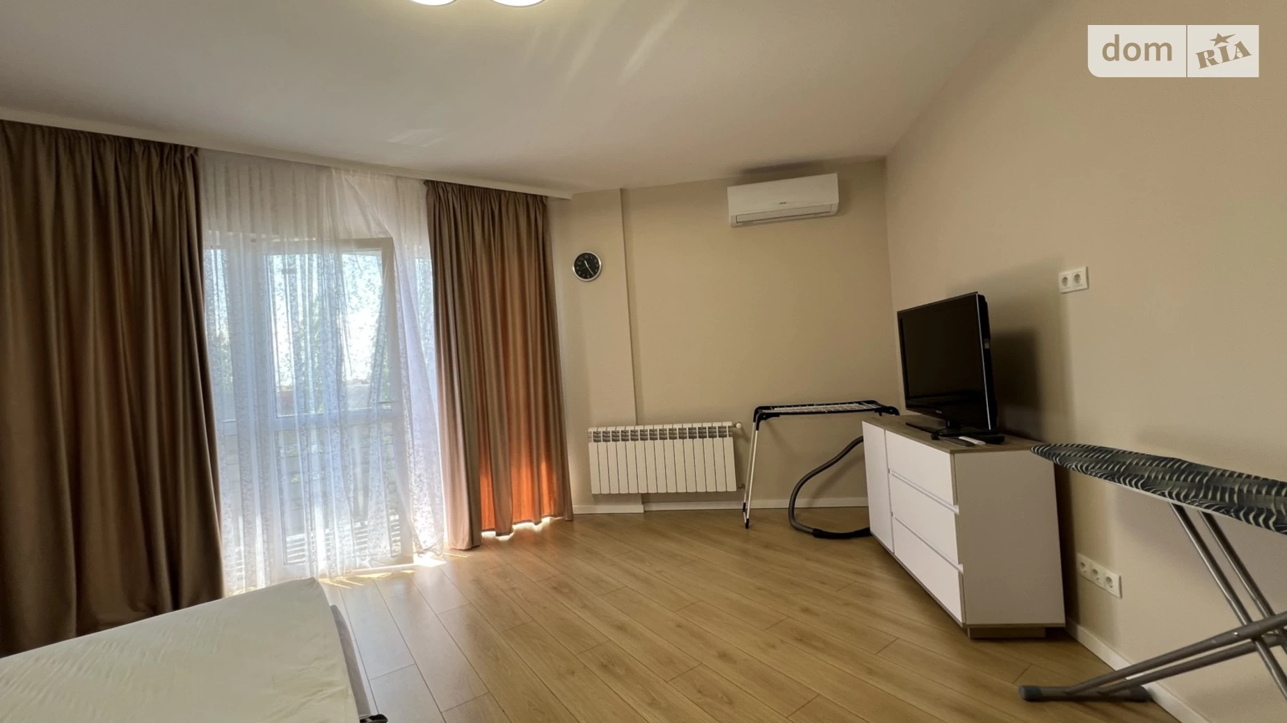Сдается в аренду 1-комнатная квартира 49 кв. м в Ужгороде, пер. Университетский, 3 - фото 3