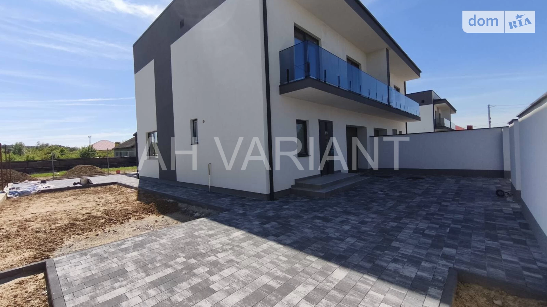Продается дом на 2 этажа 130 кв. м с садом, цена: 118000 $ - фото 3