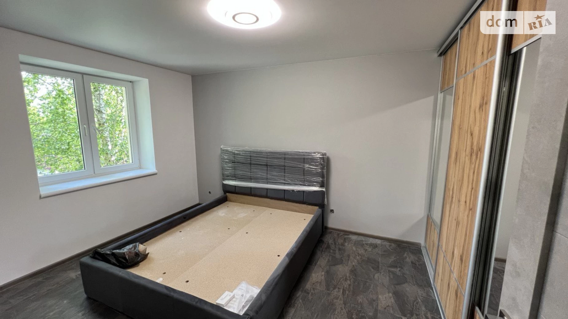 Продается 2-комнатная квартира 55.7 кв. м в Берегове, ул. Хмельницкого - фото 3