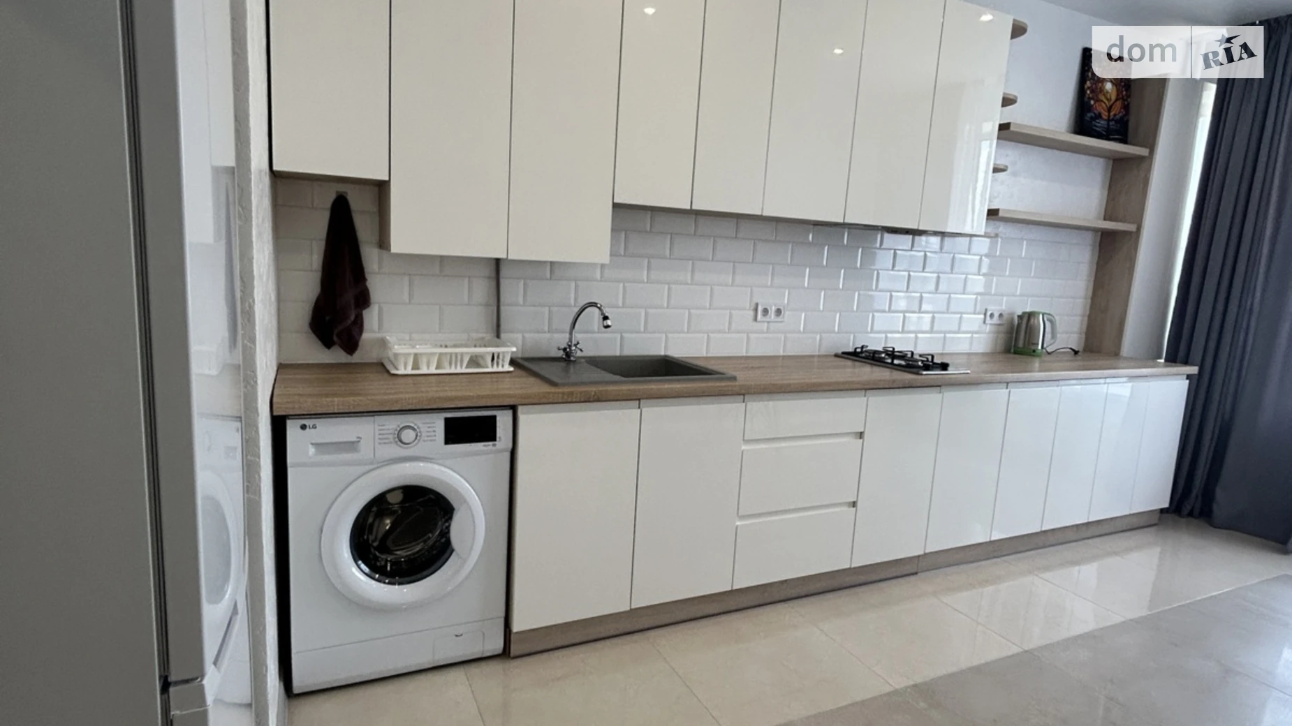 Продается 1-комнатная квартира 40 кв. м в Ирпене, ул. Соборная(ІІІ Интернационала), 2К/14 - фото 2