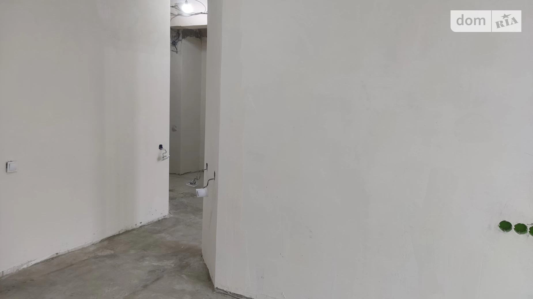 Продається 2-кімнатна квартира 52.5 кв. м у, цена: 36900 $ - фото 2