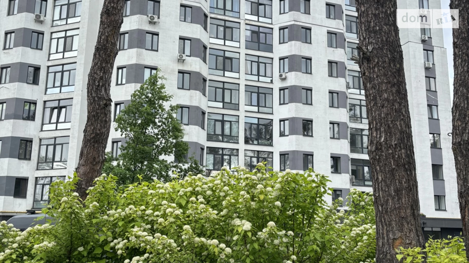 Продается 1-комнатная квартира 40 кв. м в Гостомеле, ул. Охотничья, 24 - фото 2