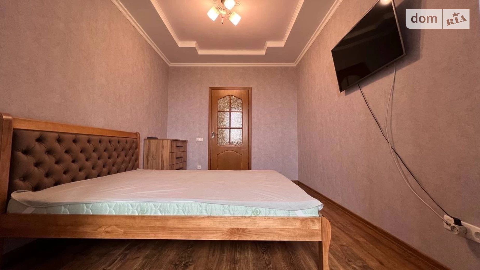Сдается в аренду 2-комнатная квартира 65 кв. м в Ивано-Франковске, пер. Ключный - фото 3