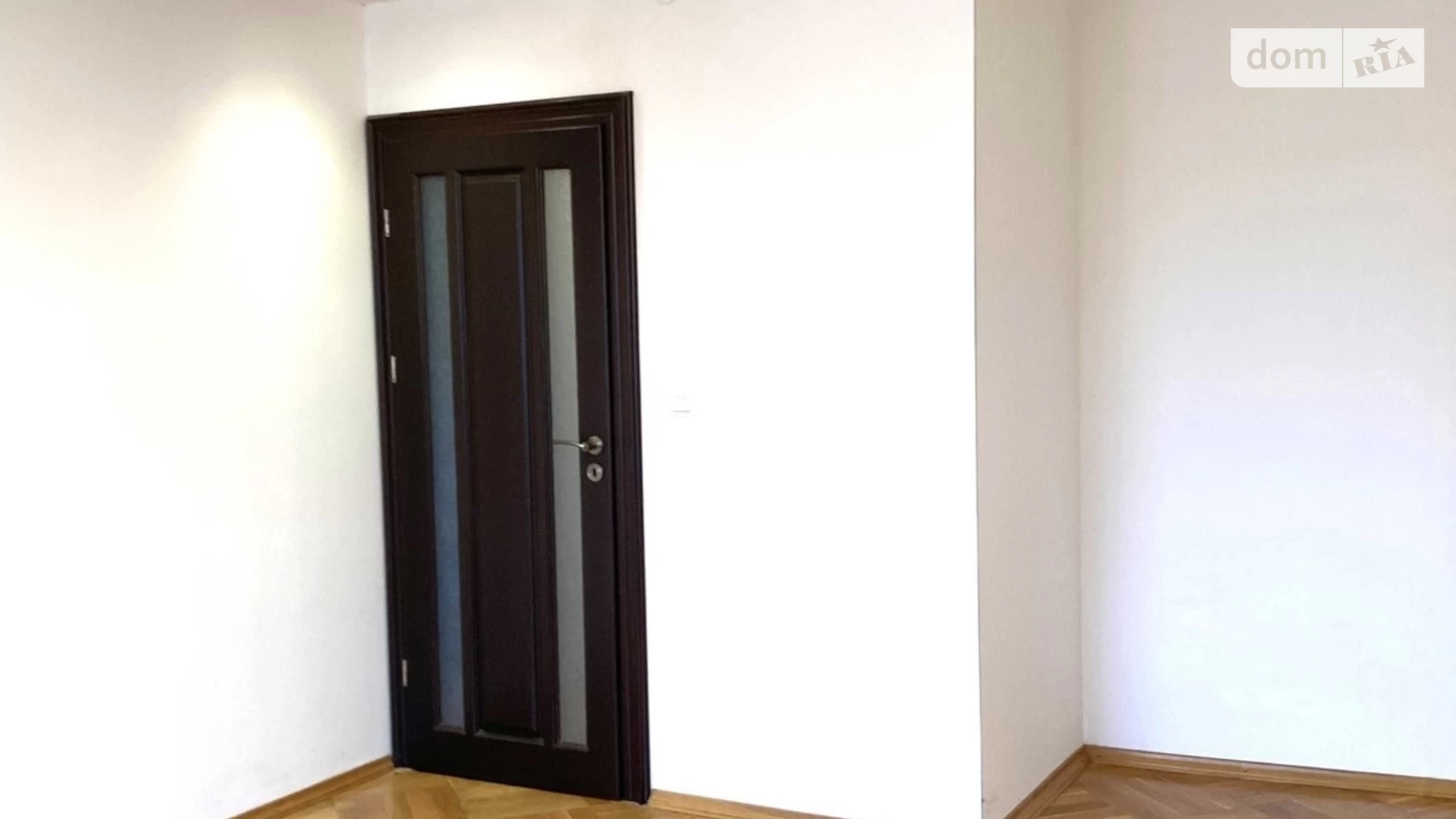 Продается 2-комнатная квартира 60.5 кв. м в Ужгороде, ул. Владимирская - фото 5