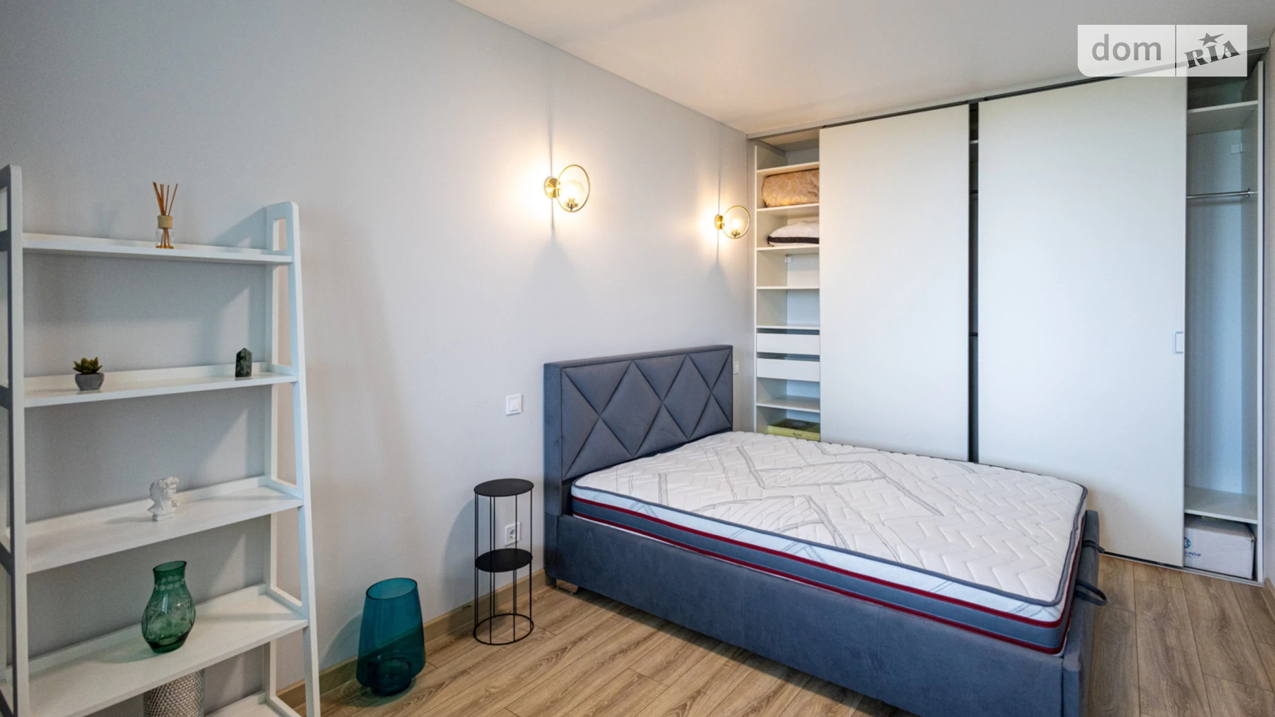 Продается 1-комнатная квартира 52 кв. м в Киеве, ул. Юрия Кондратюка, 3 - фото 4