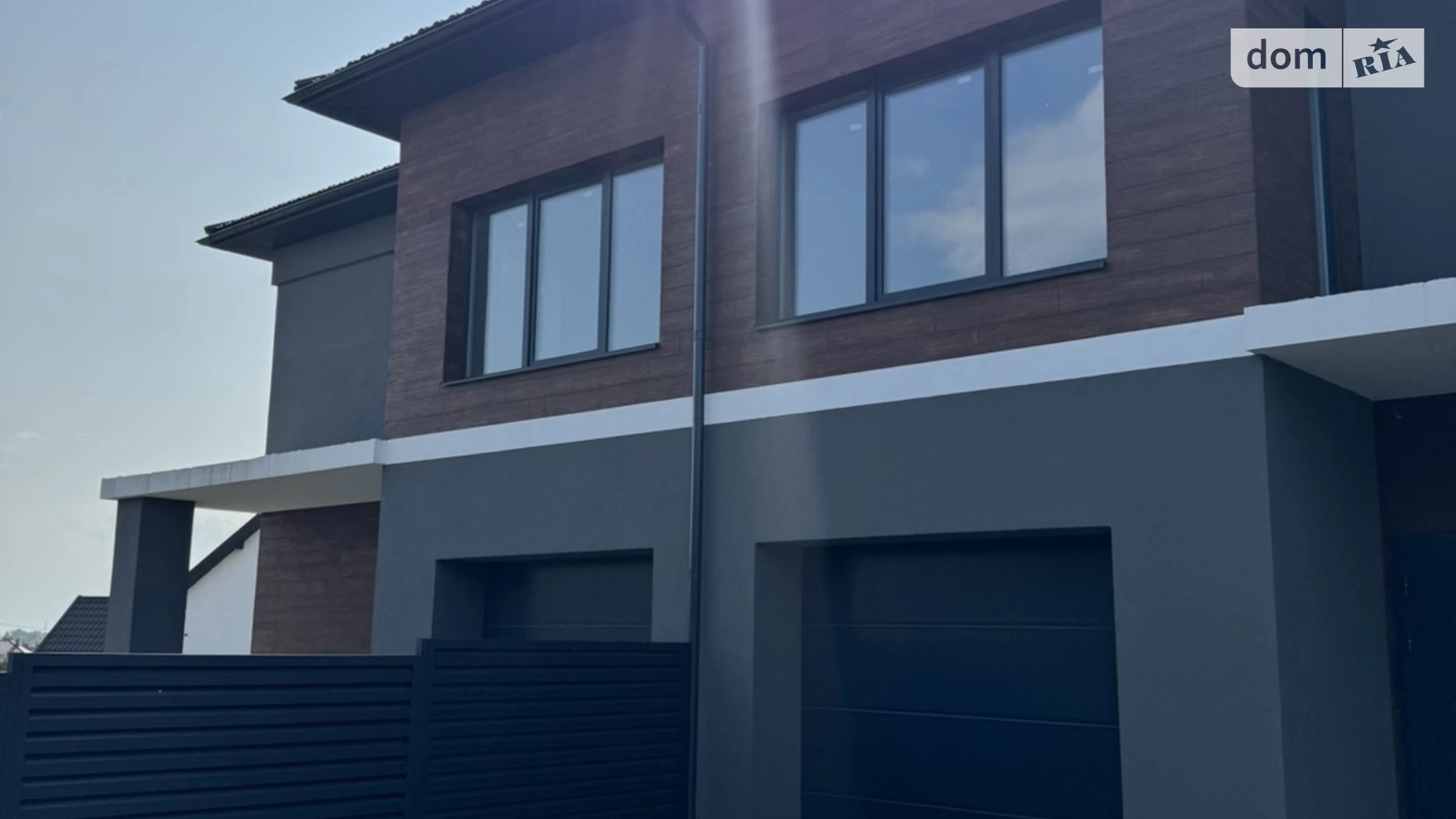 Продается дом на 2 этажа 166 кв. м с балконом, цена: 149000 $ - фото 3