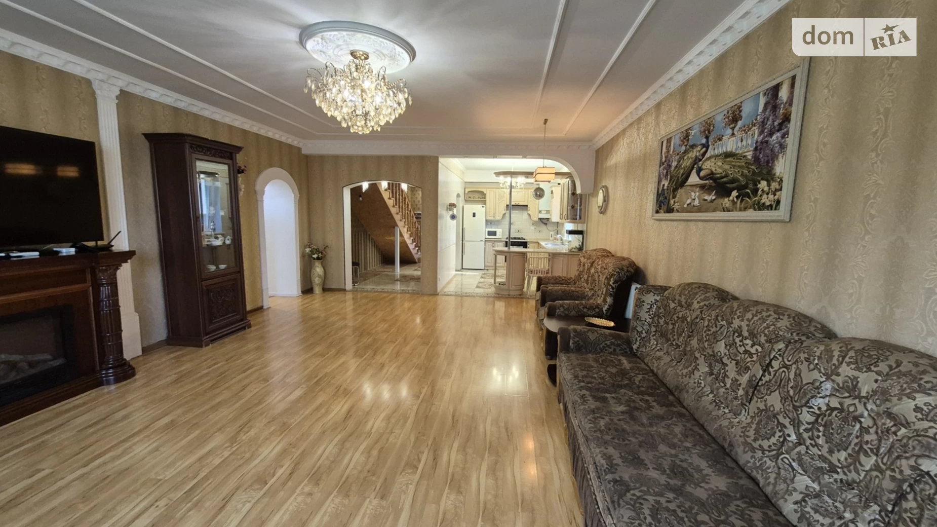 Сдается в аренду дом на 2 этажа 135 кв. м с участком, цена: 800 $ - фото 2