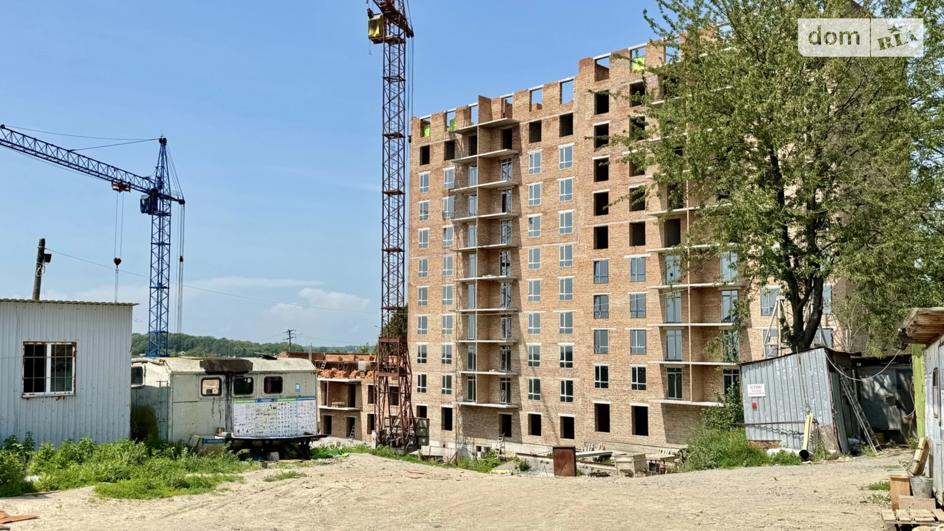 Продается 1-комнатная квартира 42 кв. м в Зарванцах, ул. Озерная, 1 - фото 2