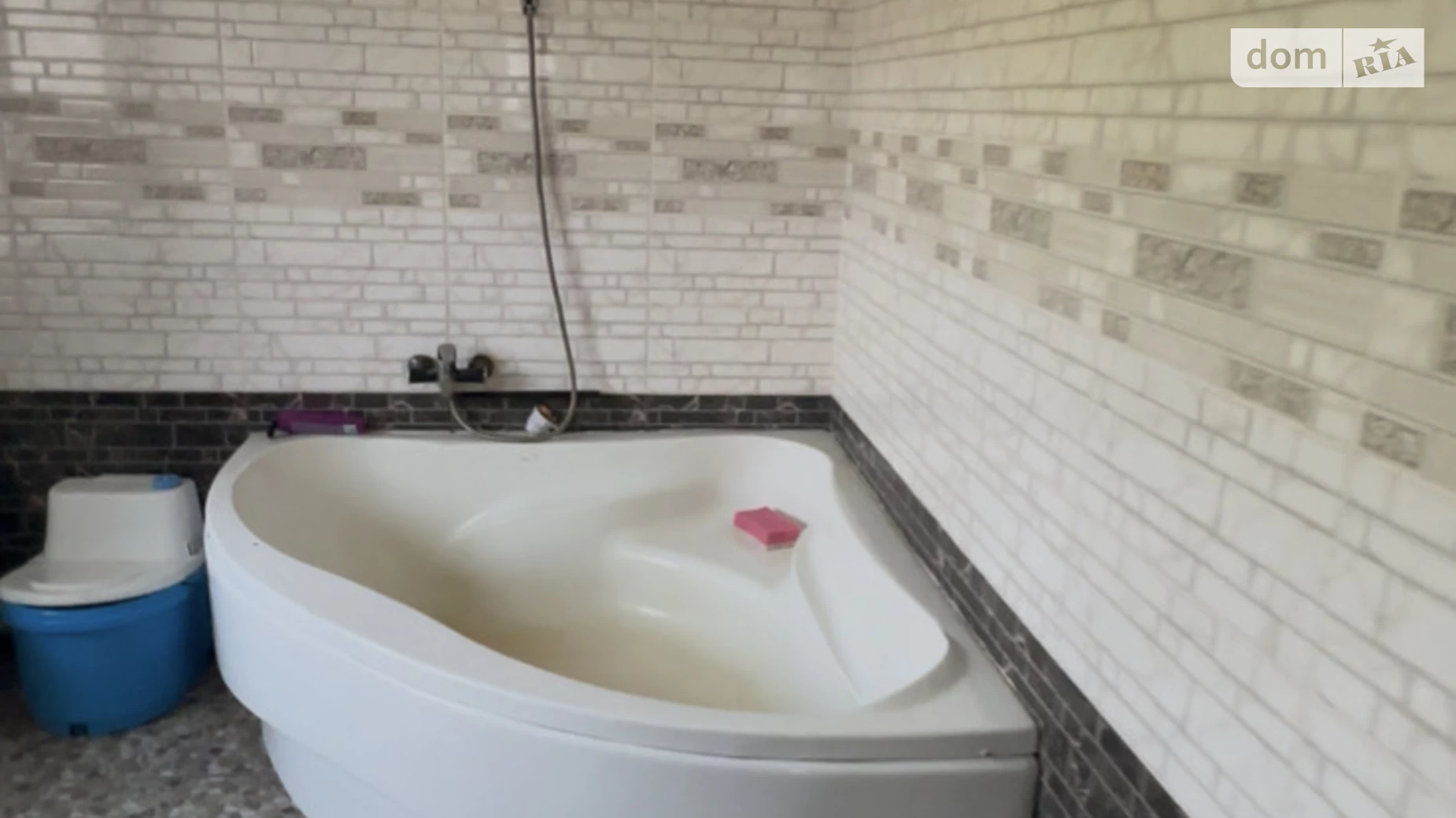 Продается одноэтажный дом 65 кв. м с беседкой, цена: 9499 $ - фото 4